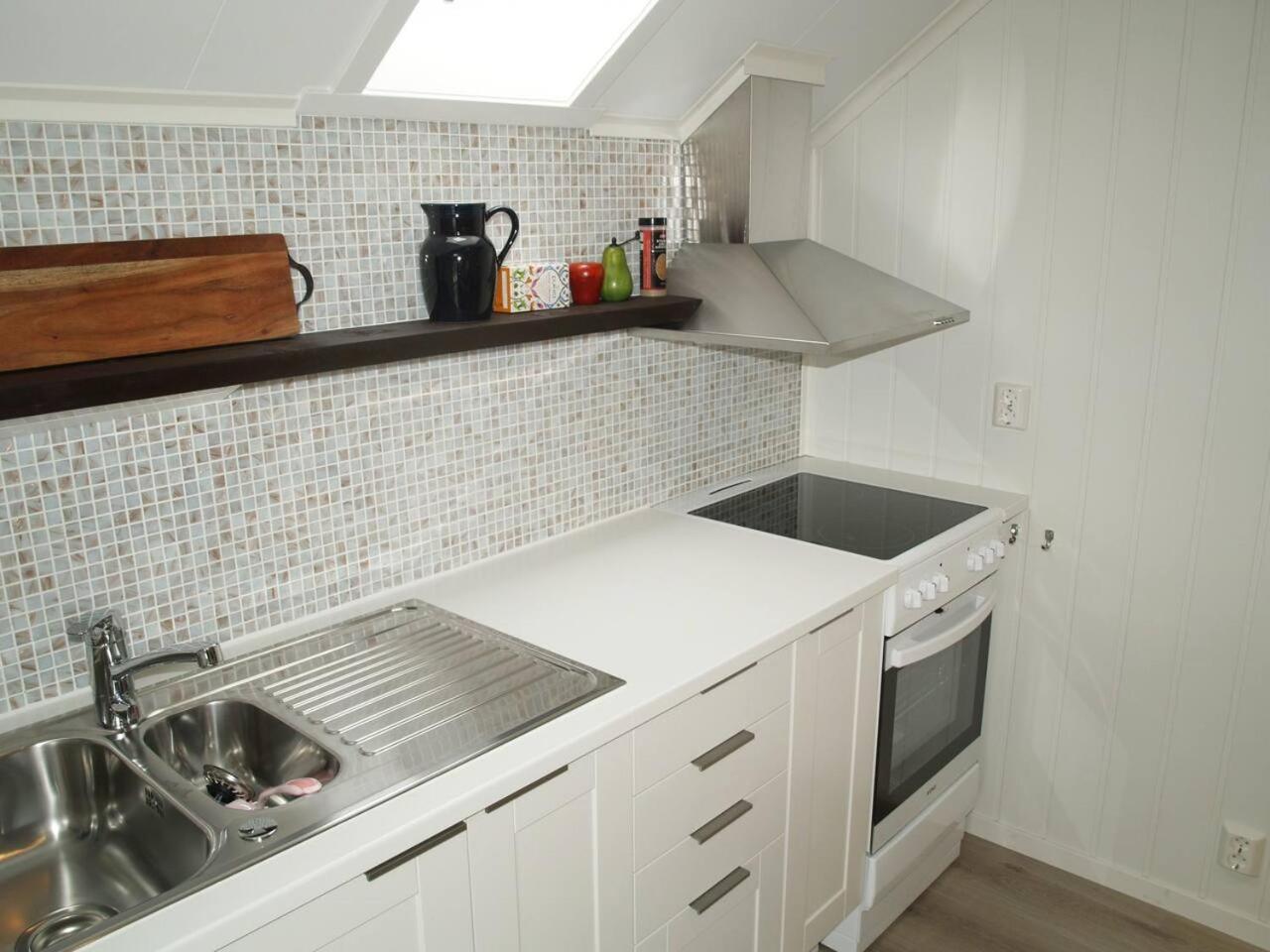 Apartment photo 2