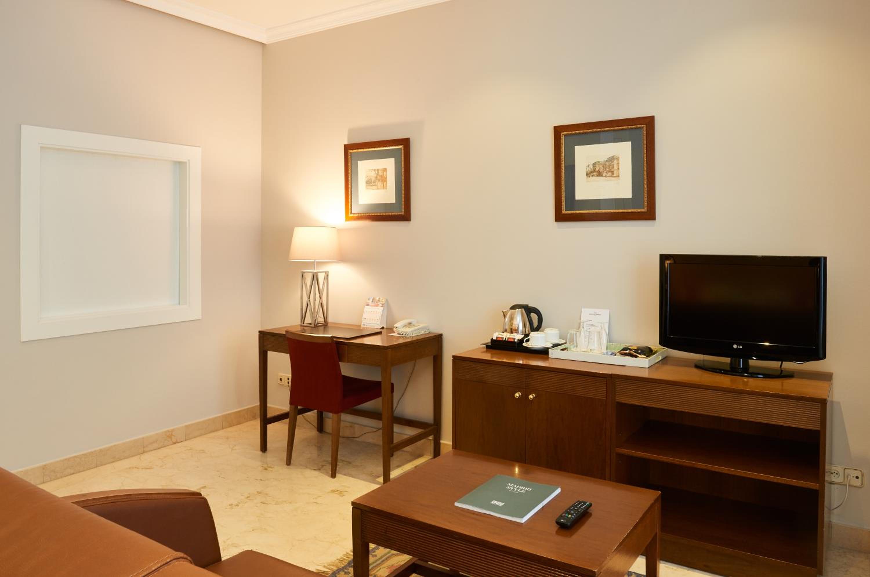 Junior Double Room - Photo 7