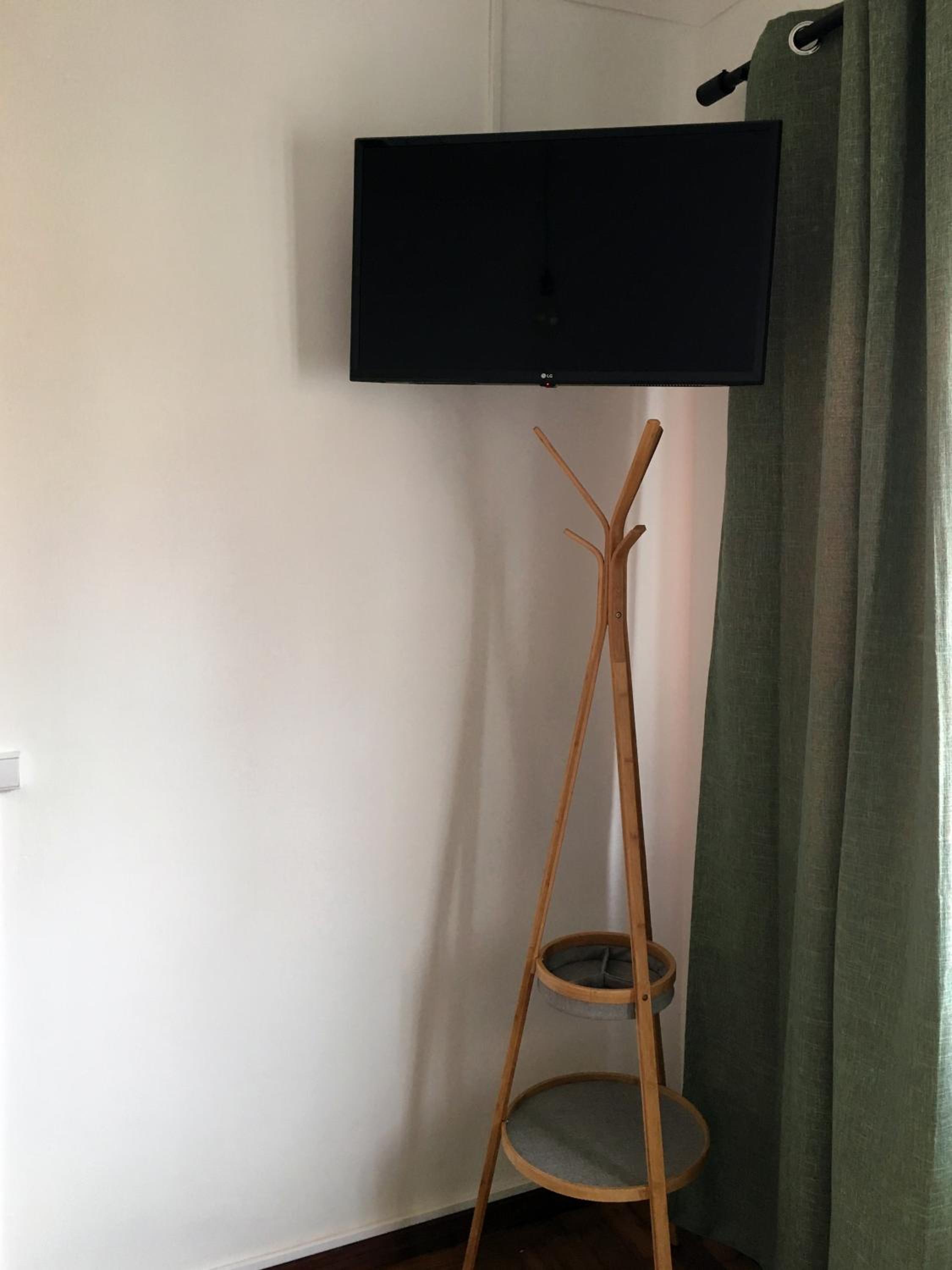 Standard Triple Room - Photo 1