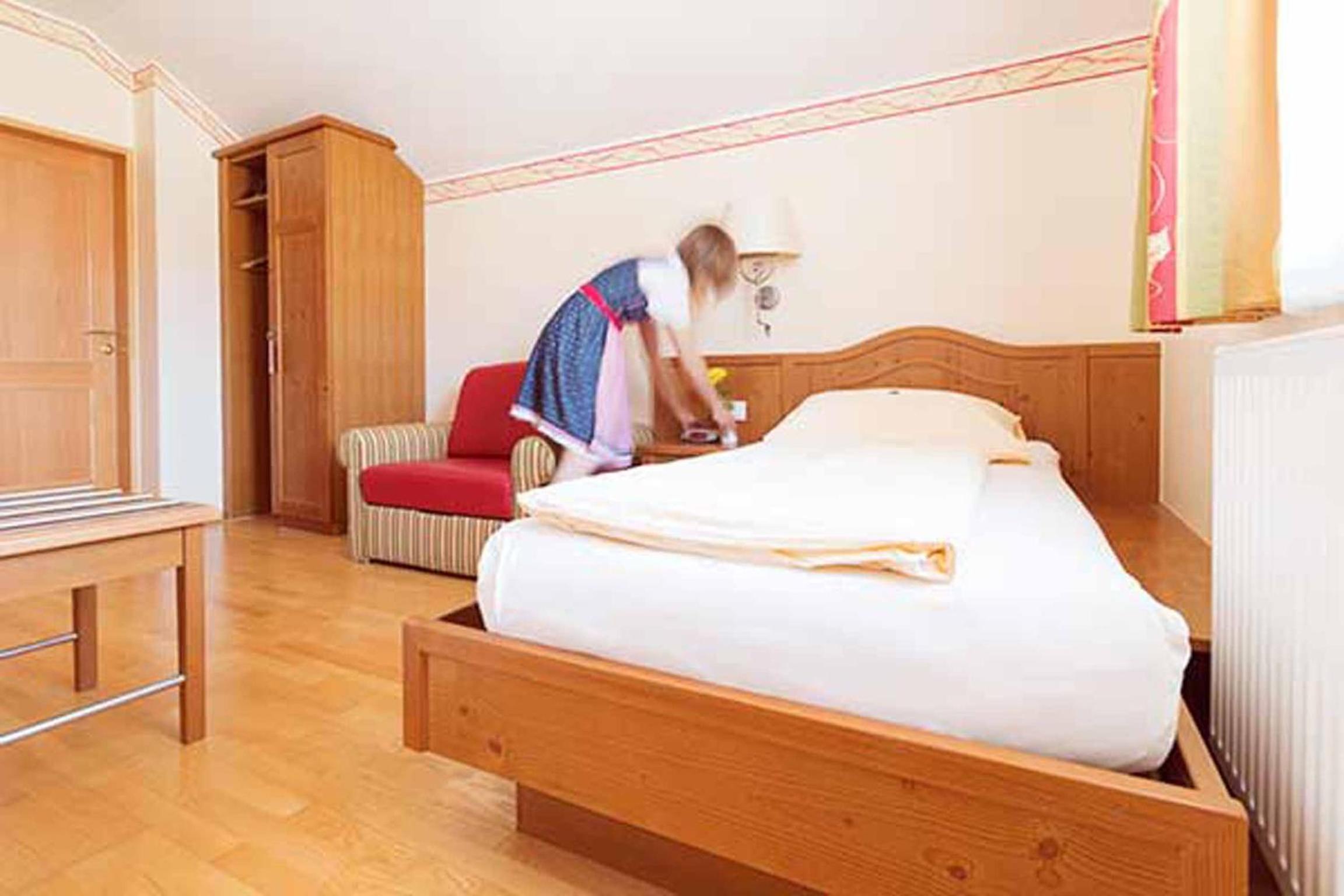 Single Room photo 2