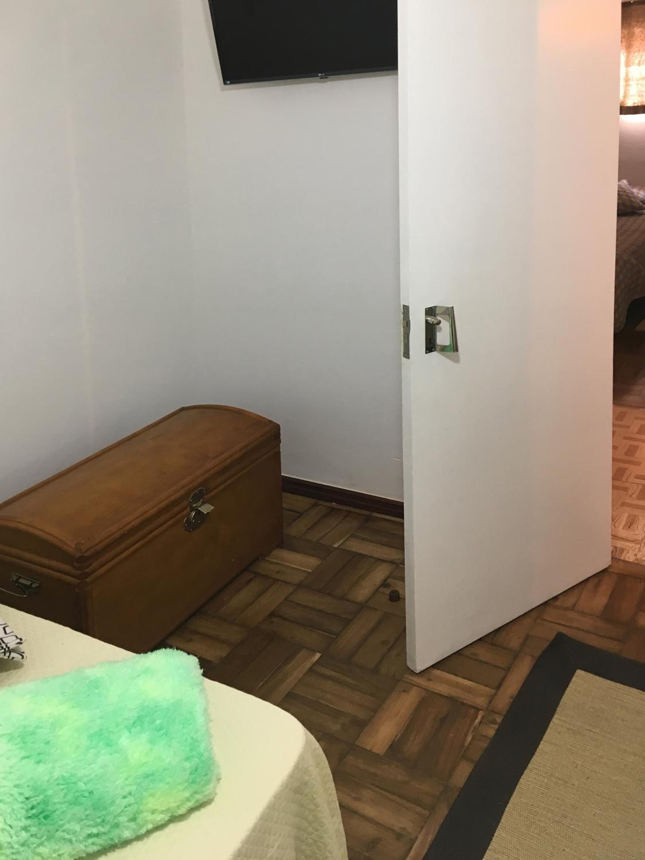 Standard Twin Room - Photo 2