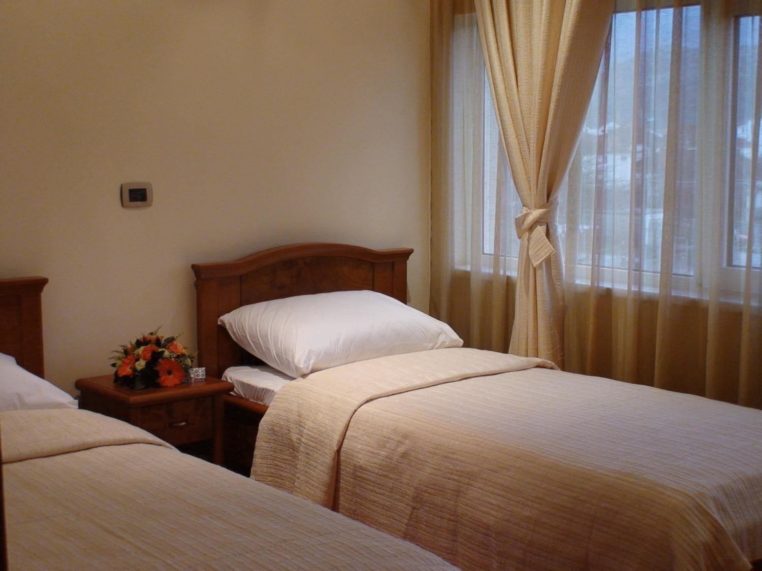 Double or Twin Room - Photo 3
