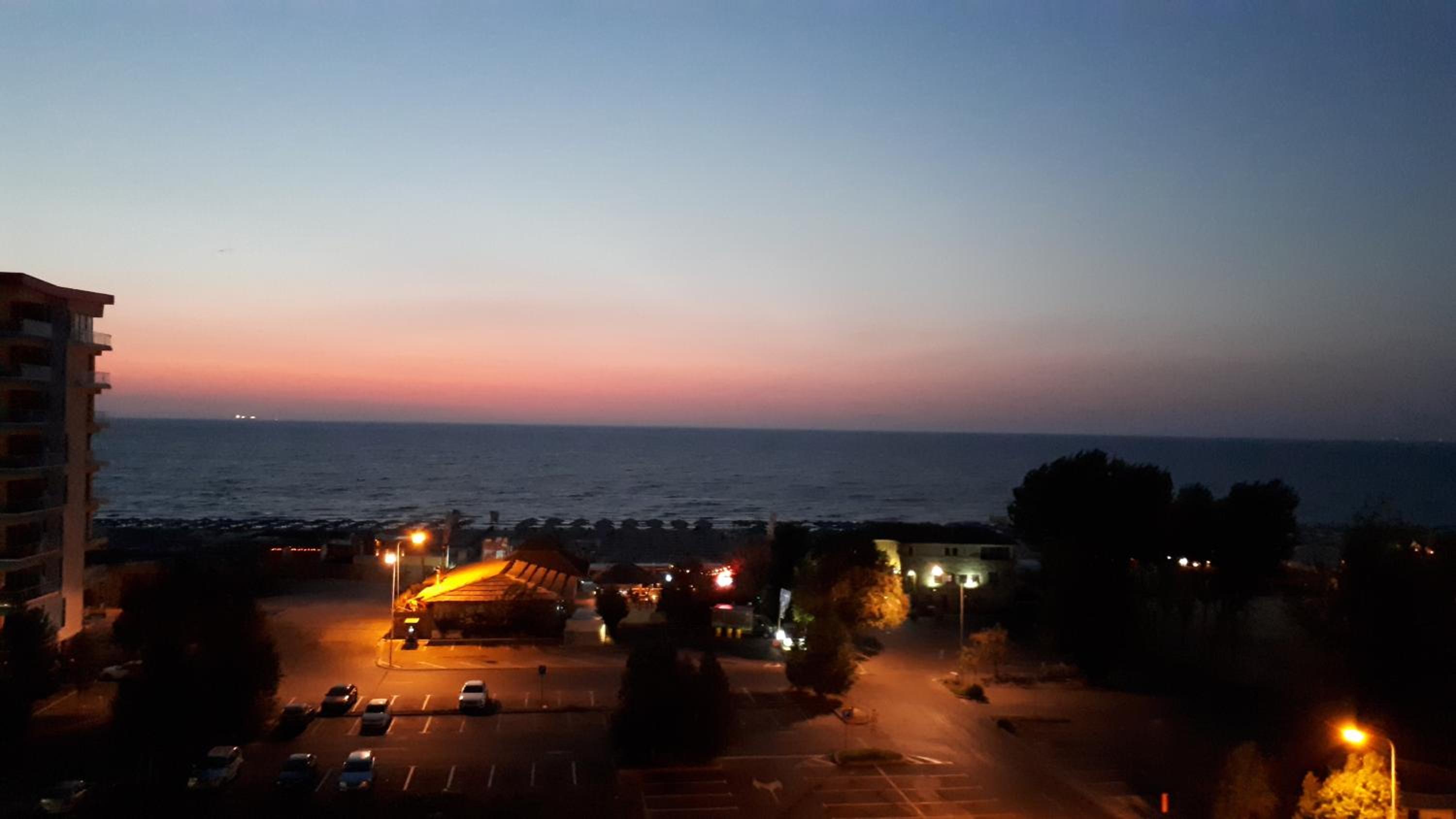 Apartment with Sea View - Photo 39