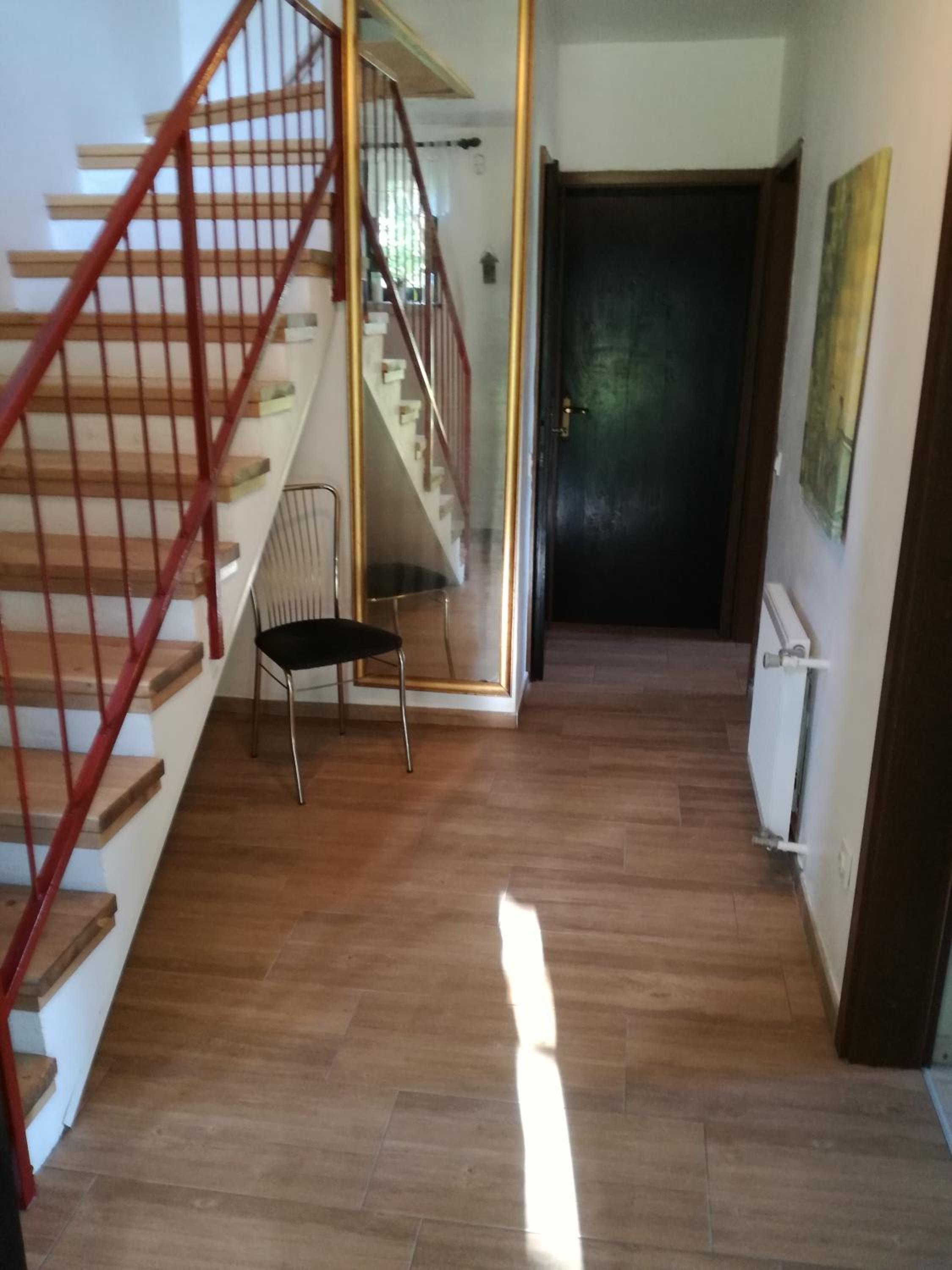 Duplex Two-Bedroom Apartment with Terrace - Photo 5