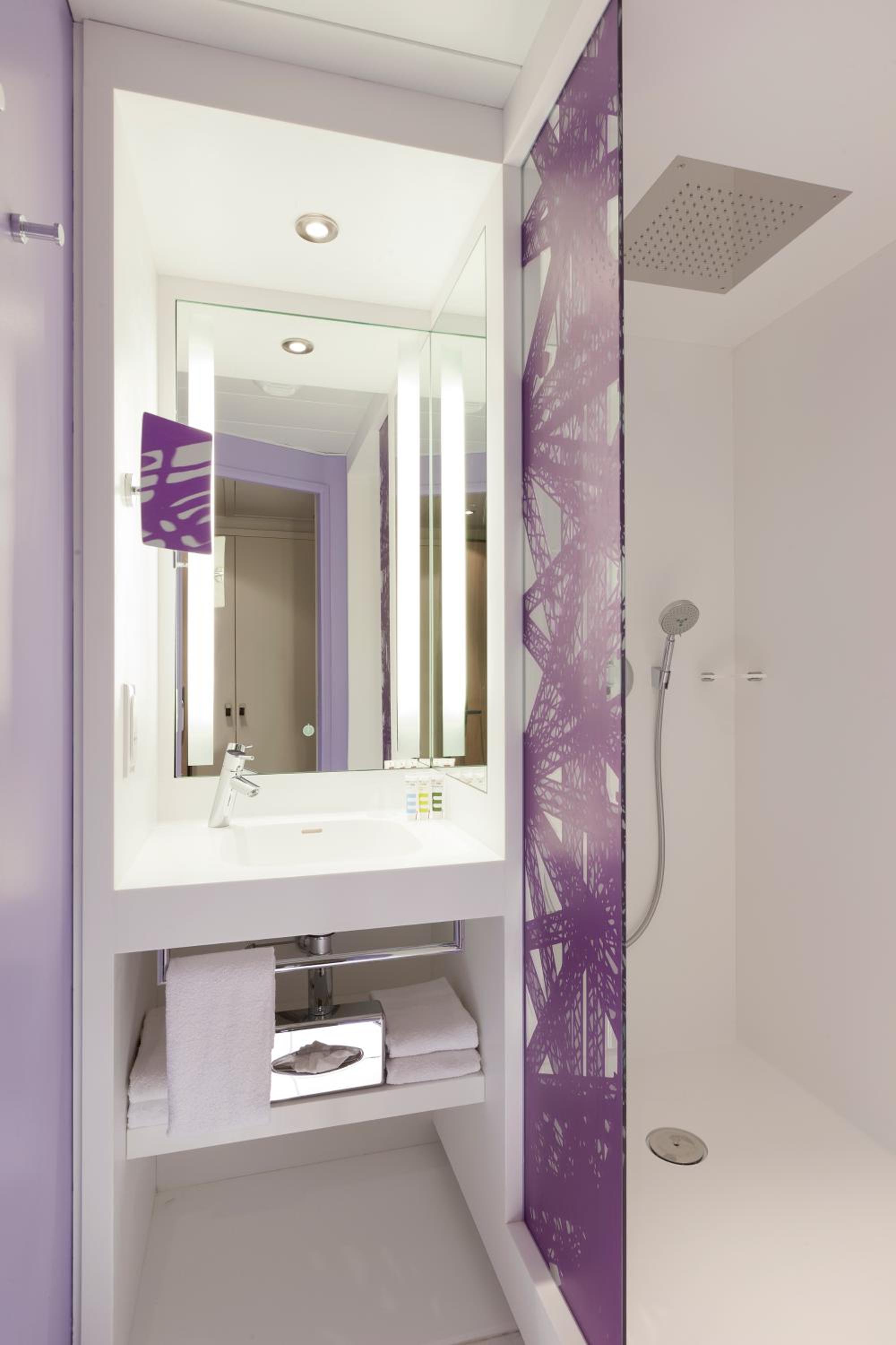 Two Double Rooms Next To Each Other