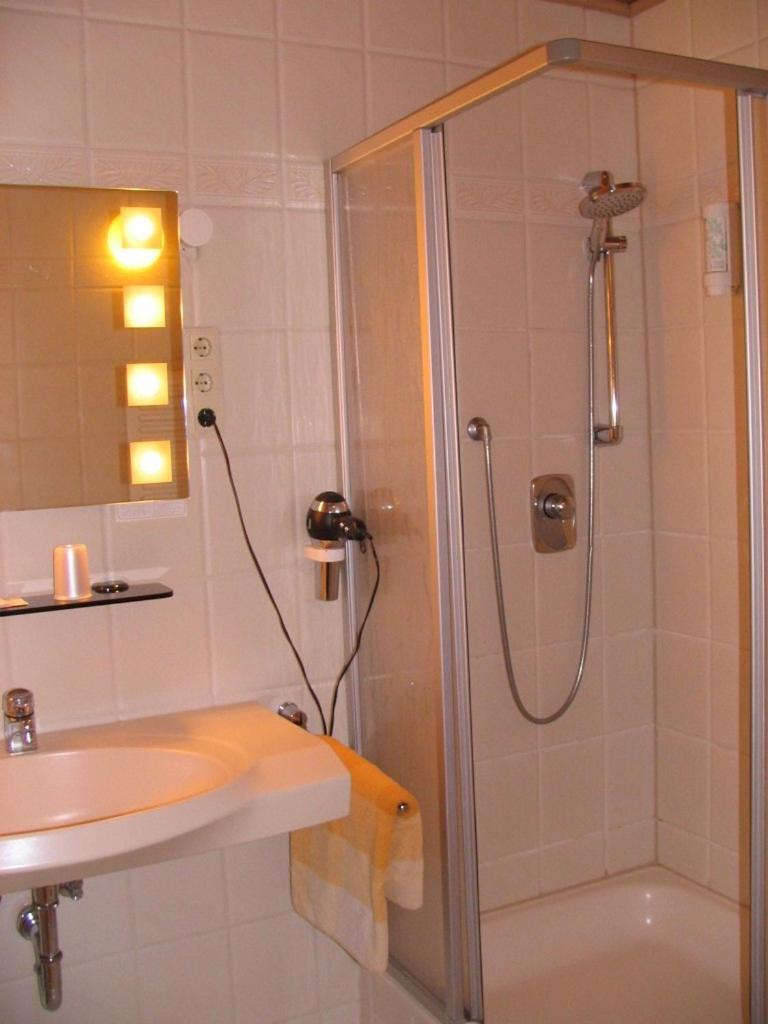 Double Room - Photo 4