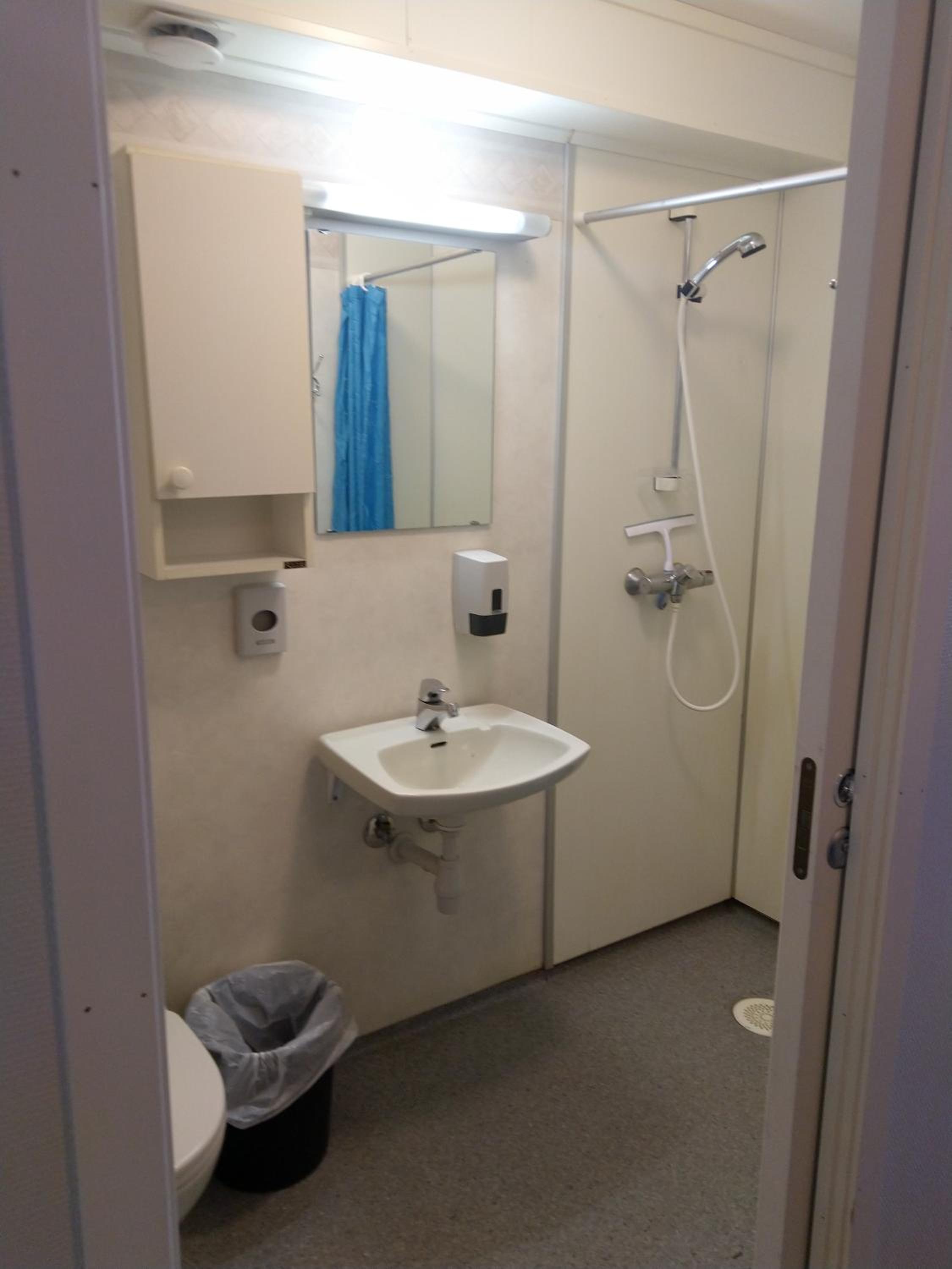 Quadruple Room With Private Bathroom photo 1