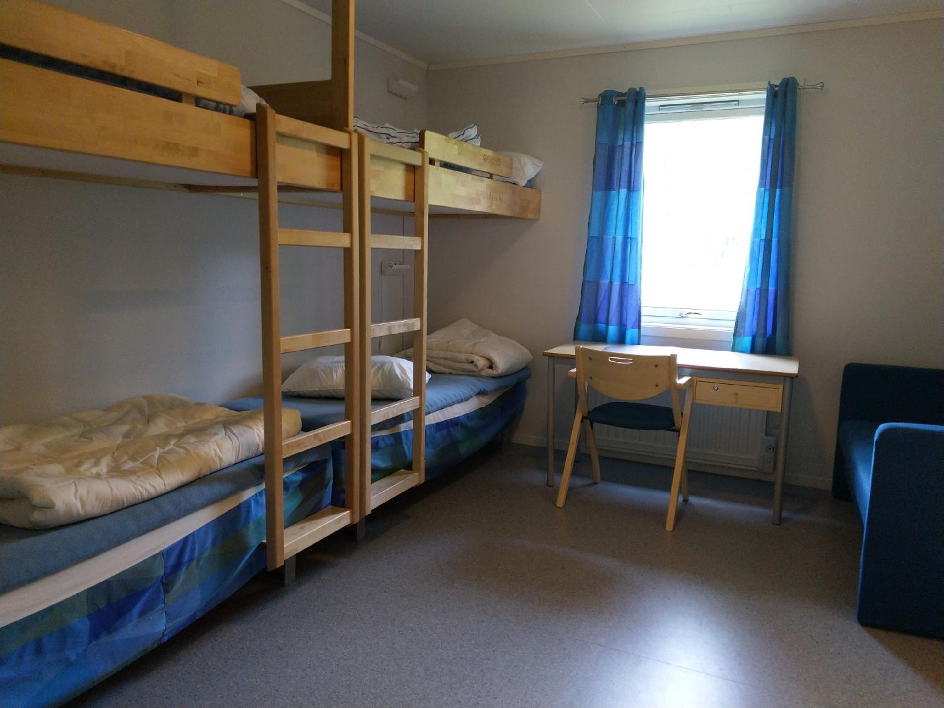 Quadruple Room - Disability Access photo 2