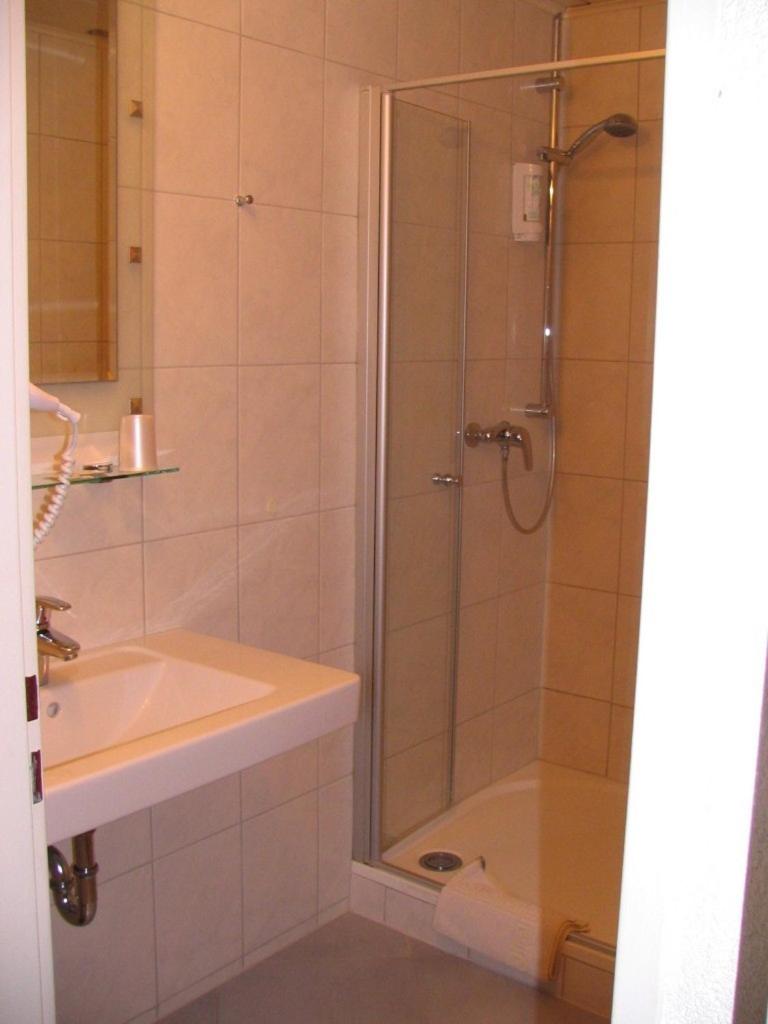 Quadruple Room - Photo 2