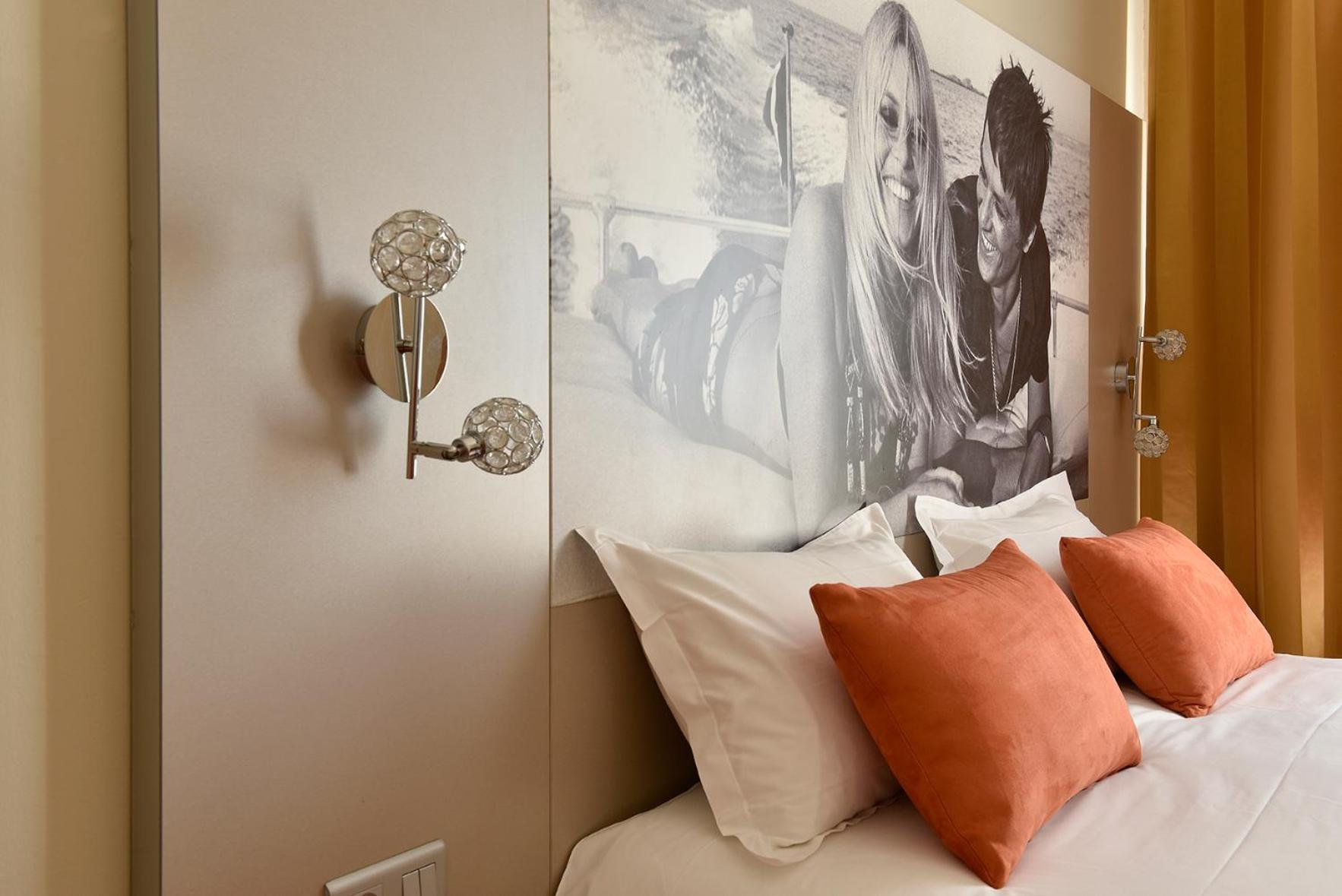 Superior Double Room - Photo 3