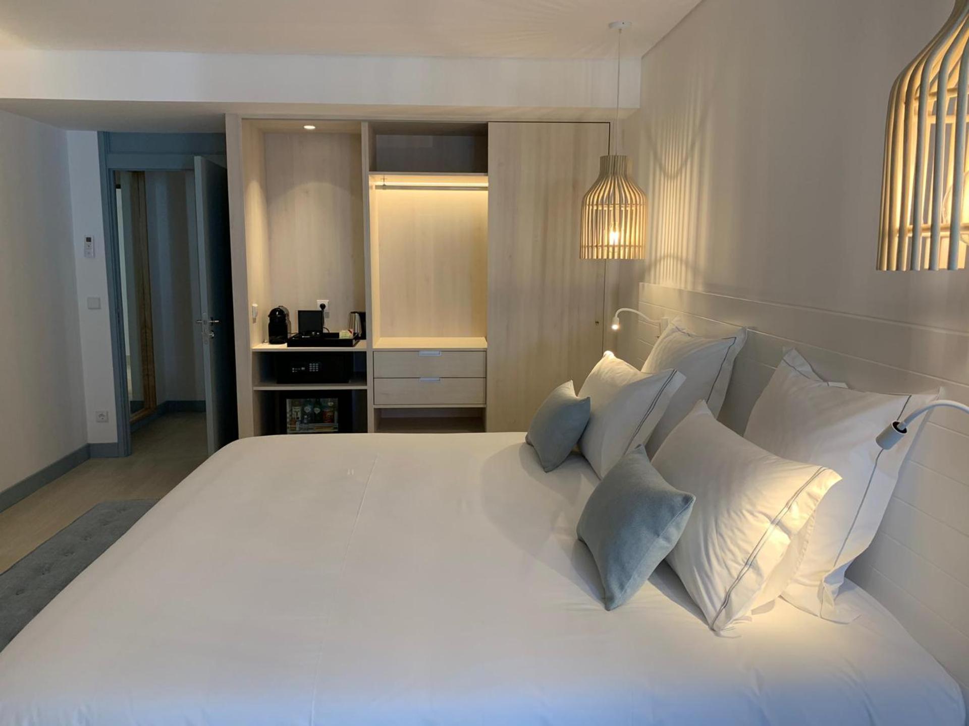Deluxe Double or Twin Room - Photo 3