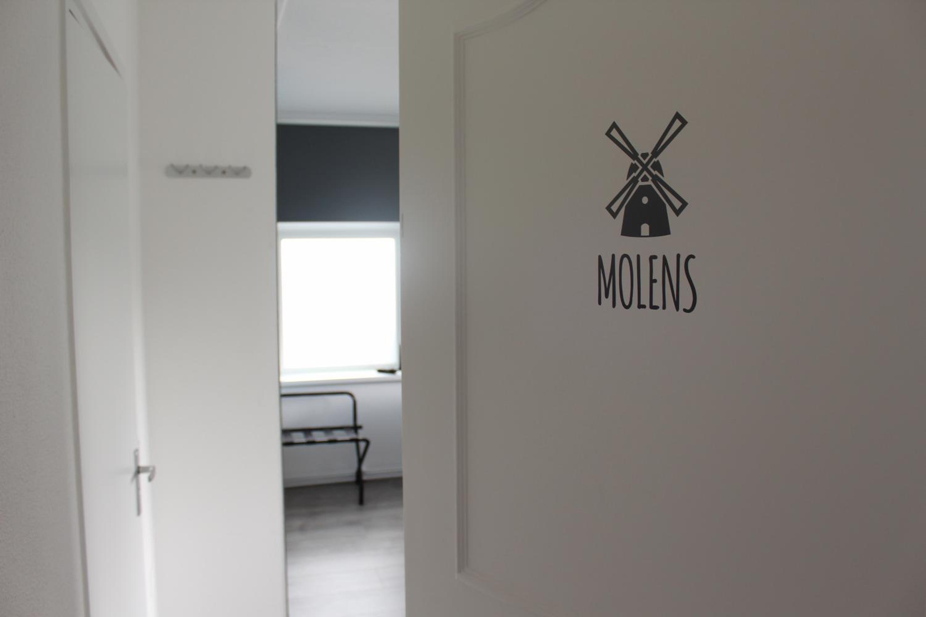 Double Room with Private Bathroom photo 1