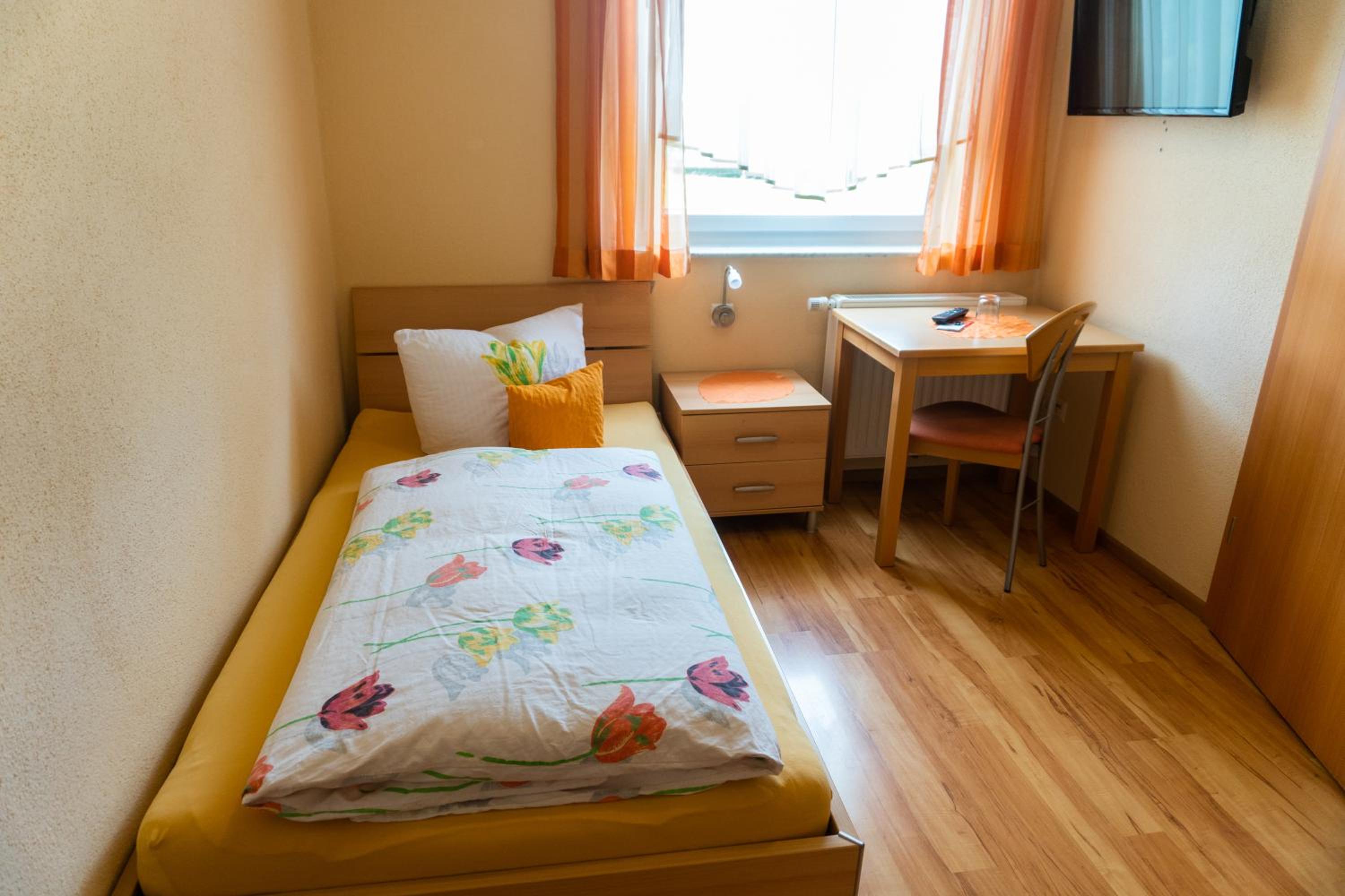 Single Room photo 1