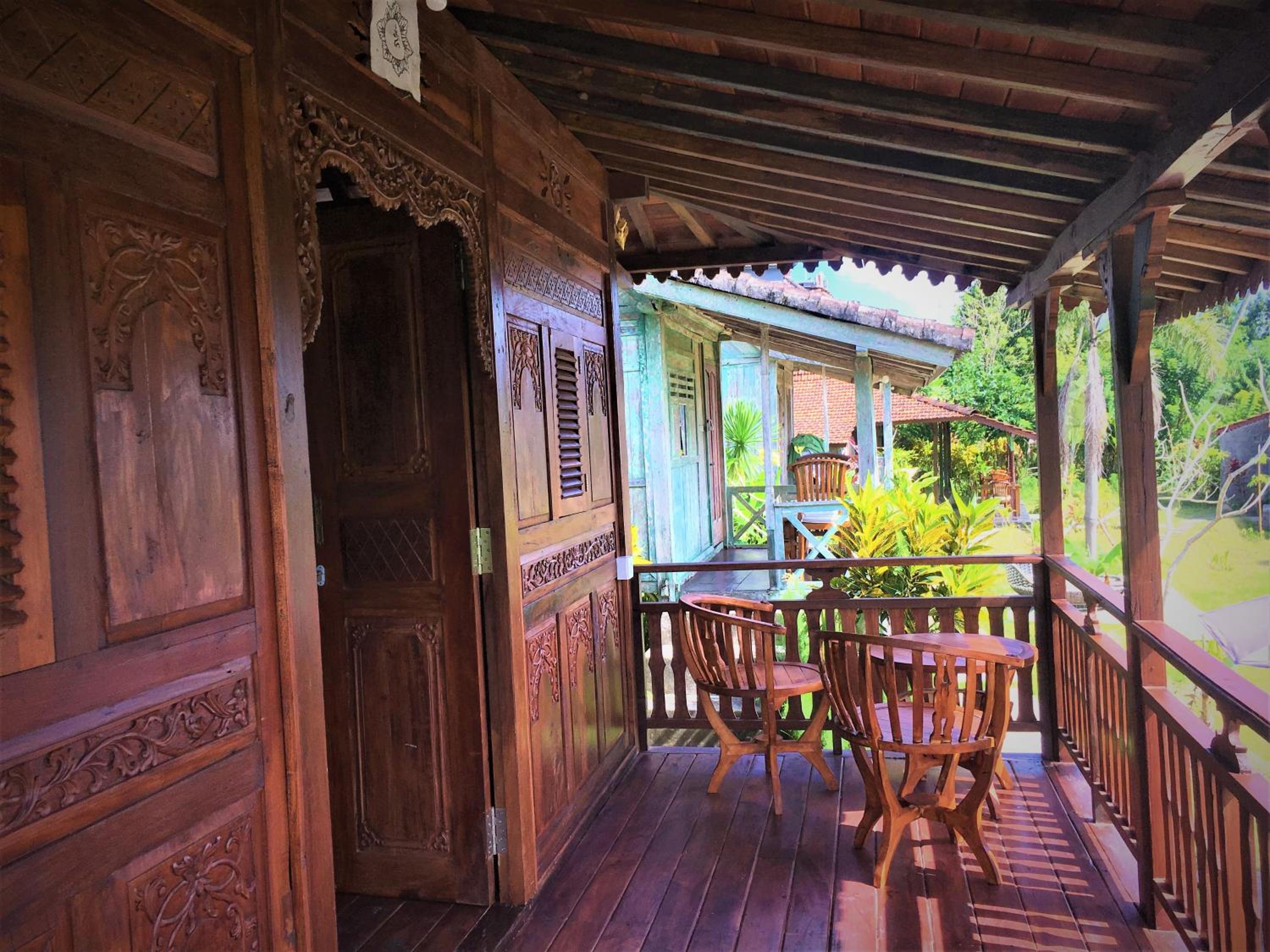Bungalow with Fan - Photo 6