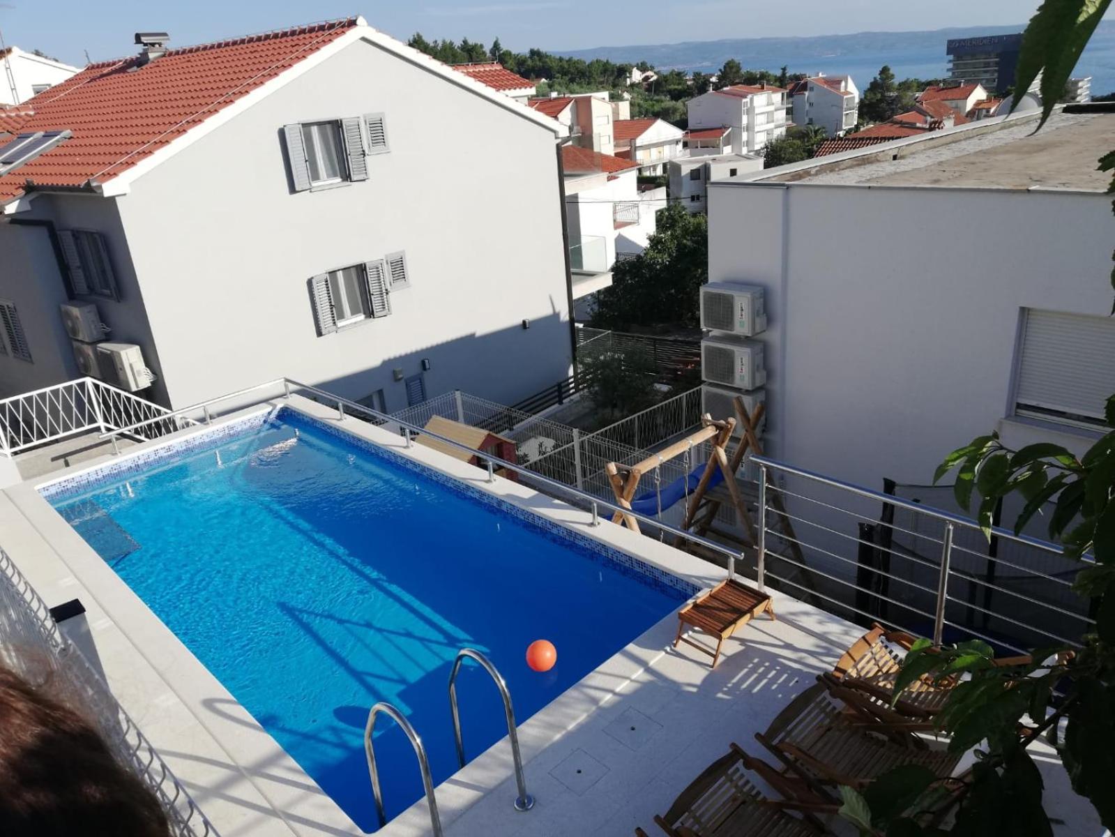 Apartment with Sea View - Photo 2