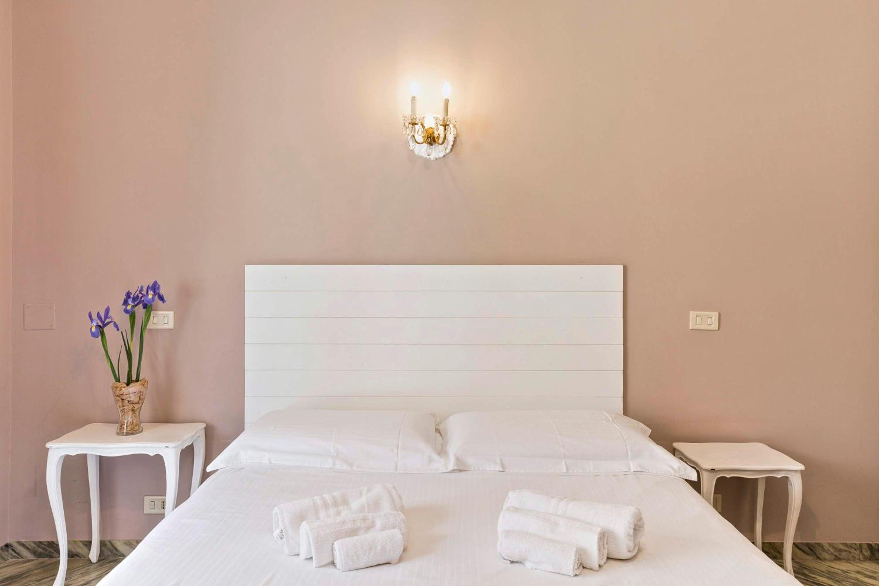 Double Room with Balcony photo 1