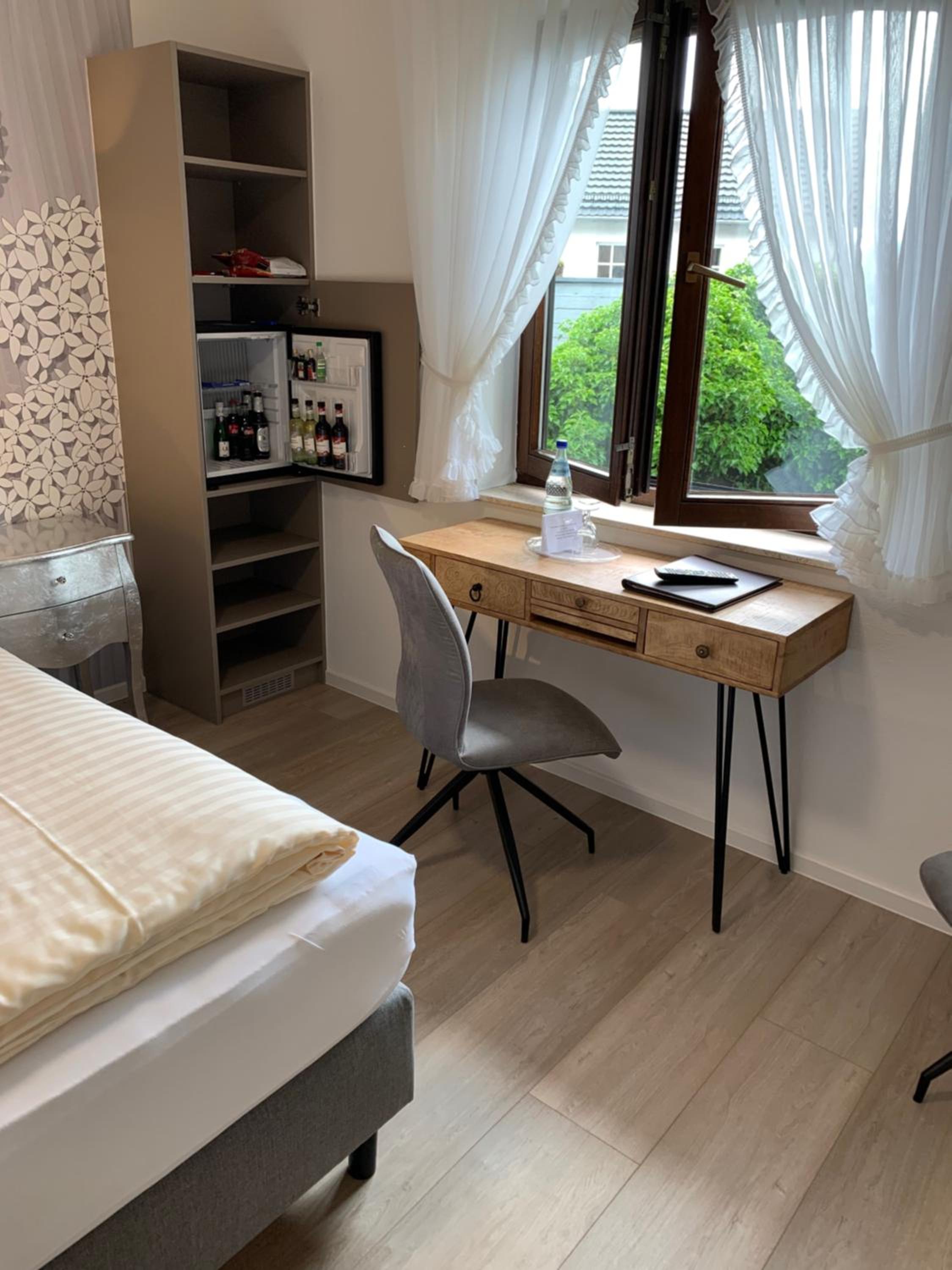 Standard Double Room - Main Building photo 1