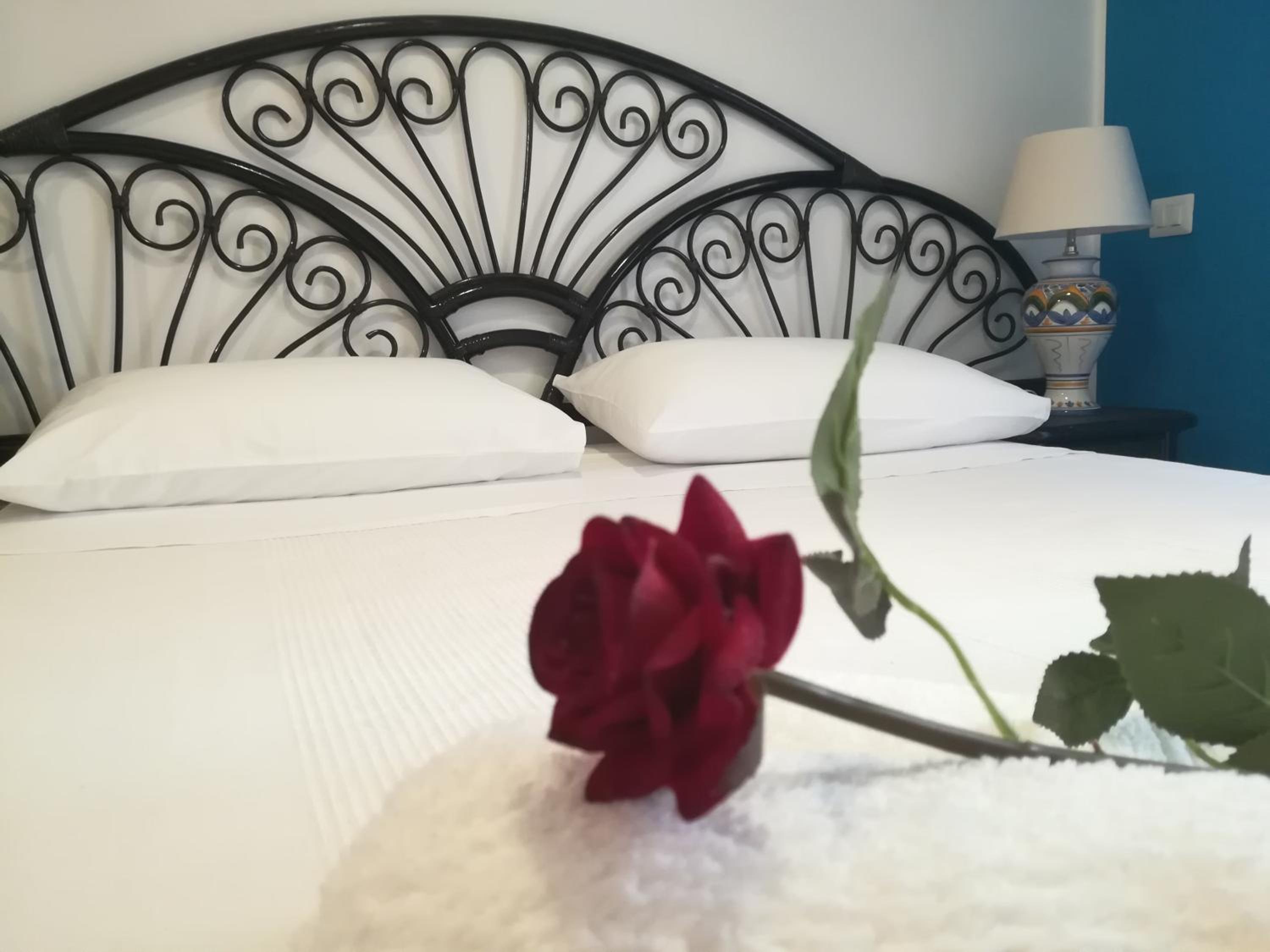 Double Room with Private Internal Bathroom photo 2
