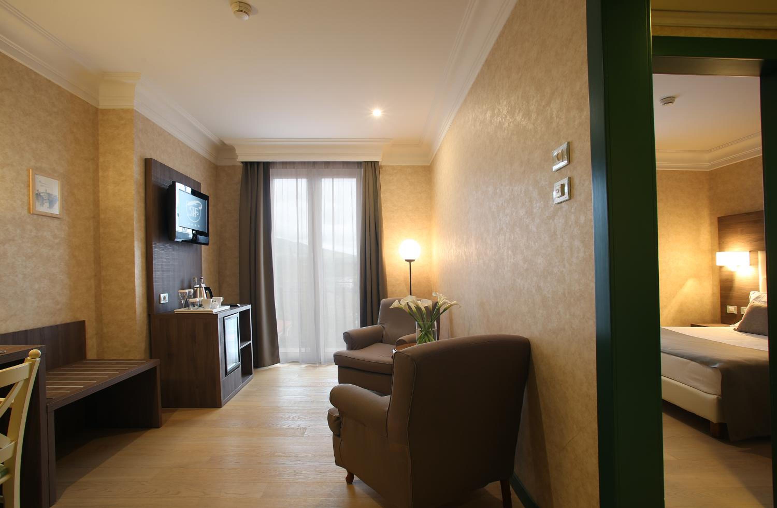 Junior Suite - Photo 2