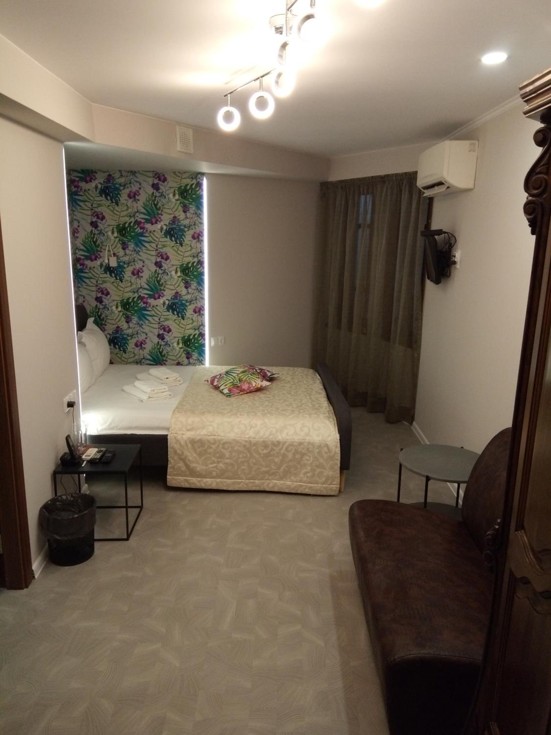 Economy Double Room photo 2