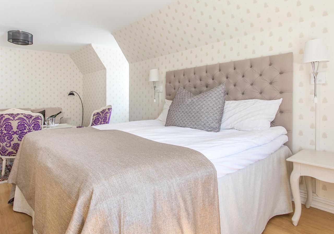 Deluxe Suite - Photo 1