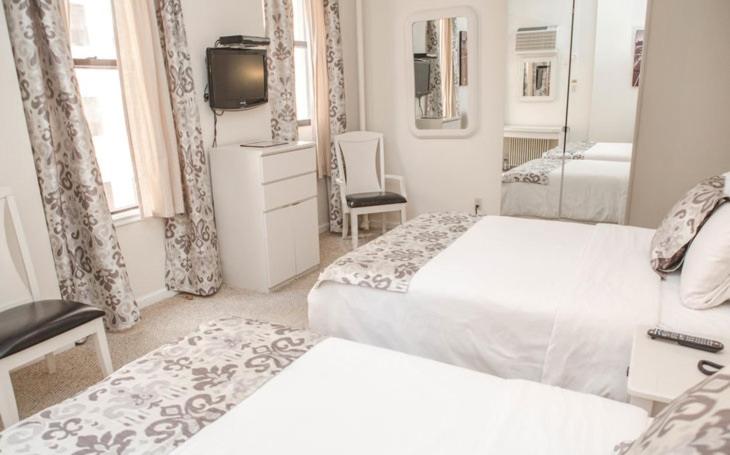 Standard Double Room photo 2