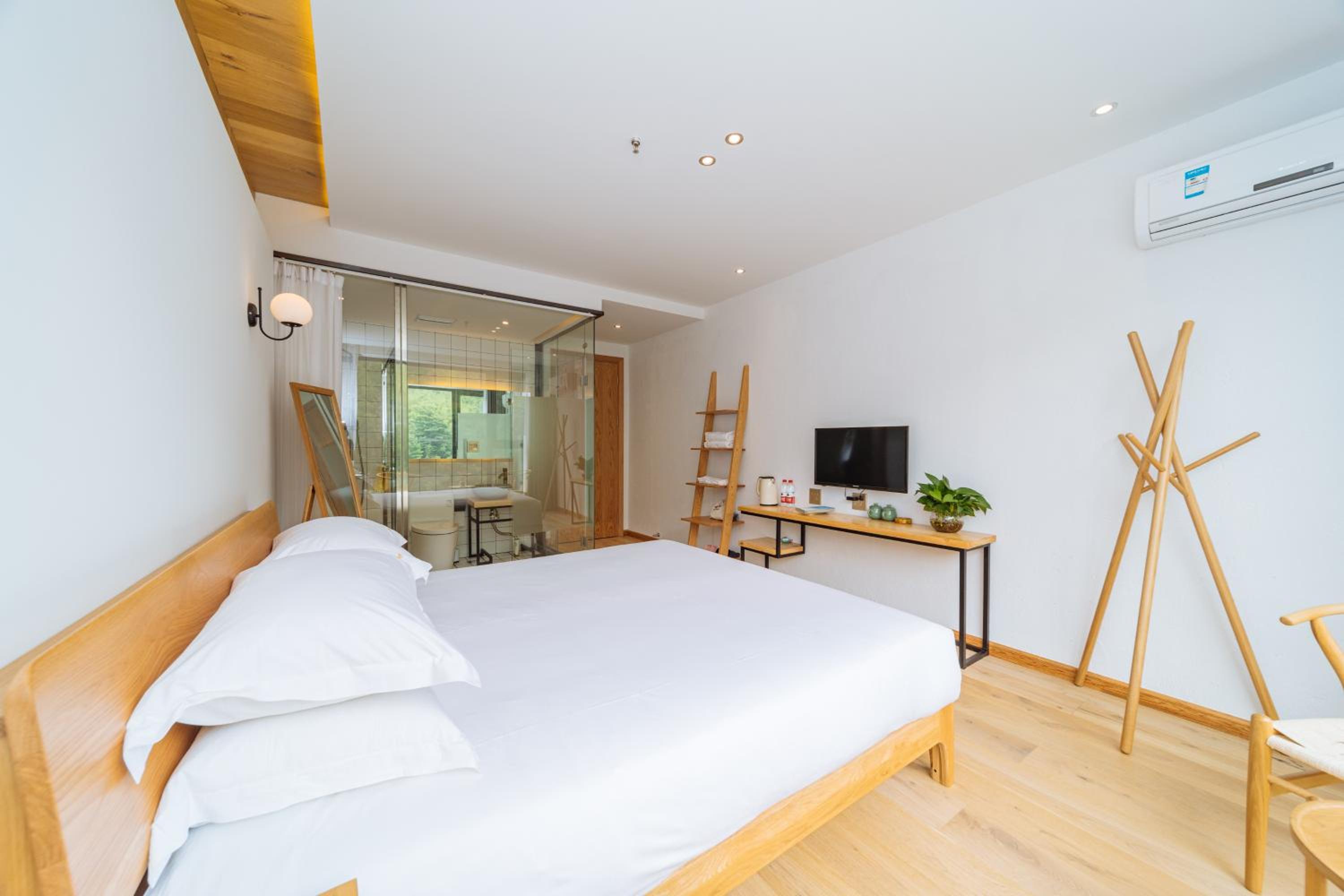 Double Room with Mountain View photo 2