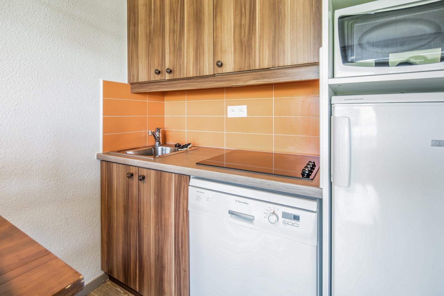 Select One-Bedroom Apartment (6 People)