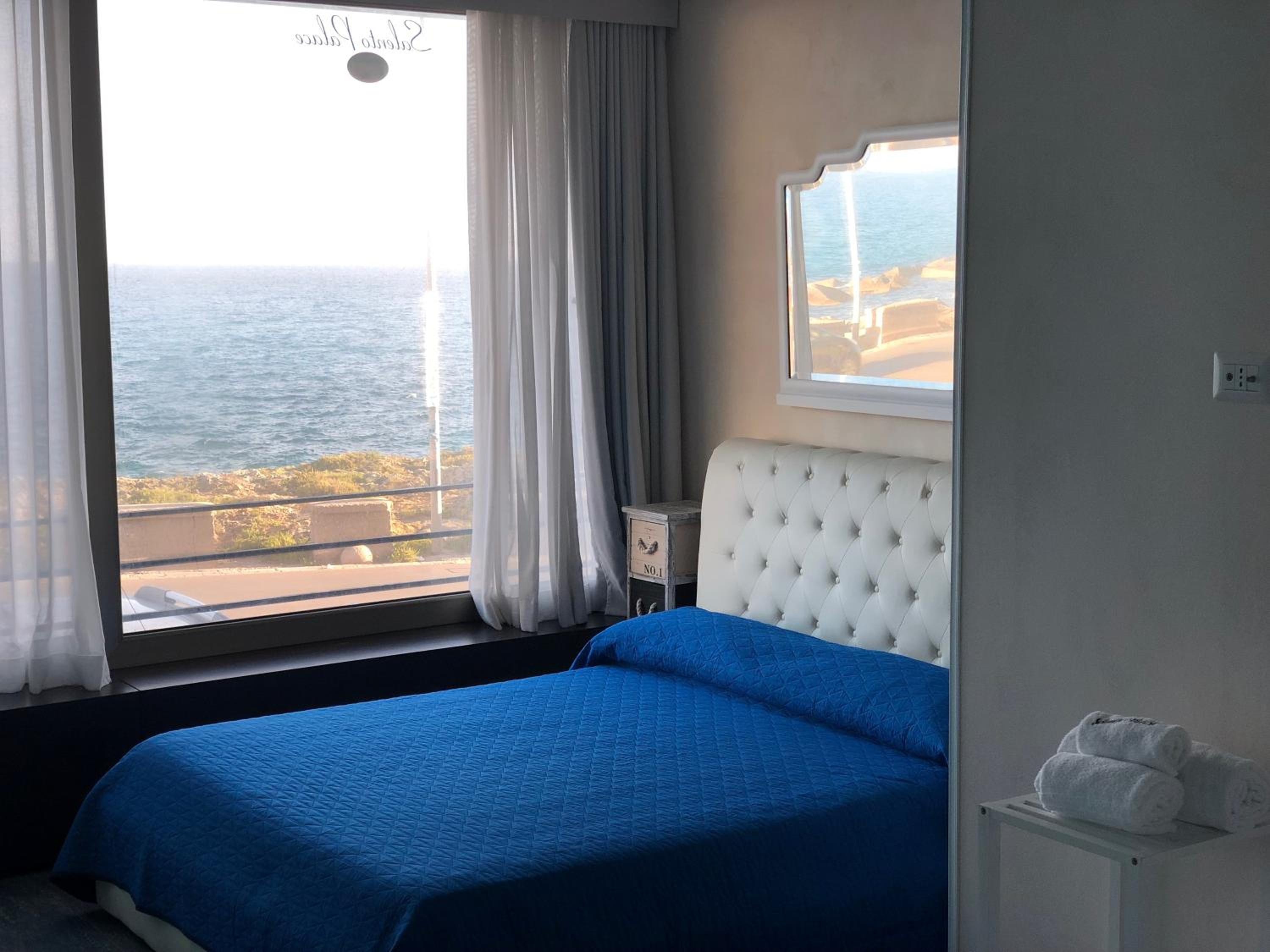 Deluxe Double Room with Sea View