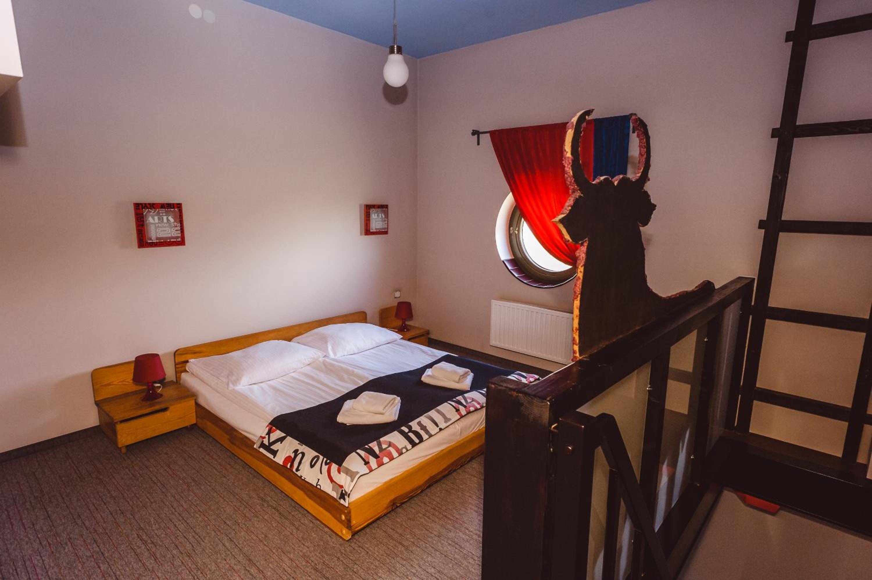 Apartment (4 Adults) - Photo 4