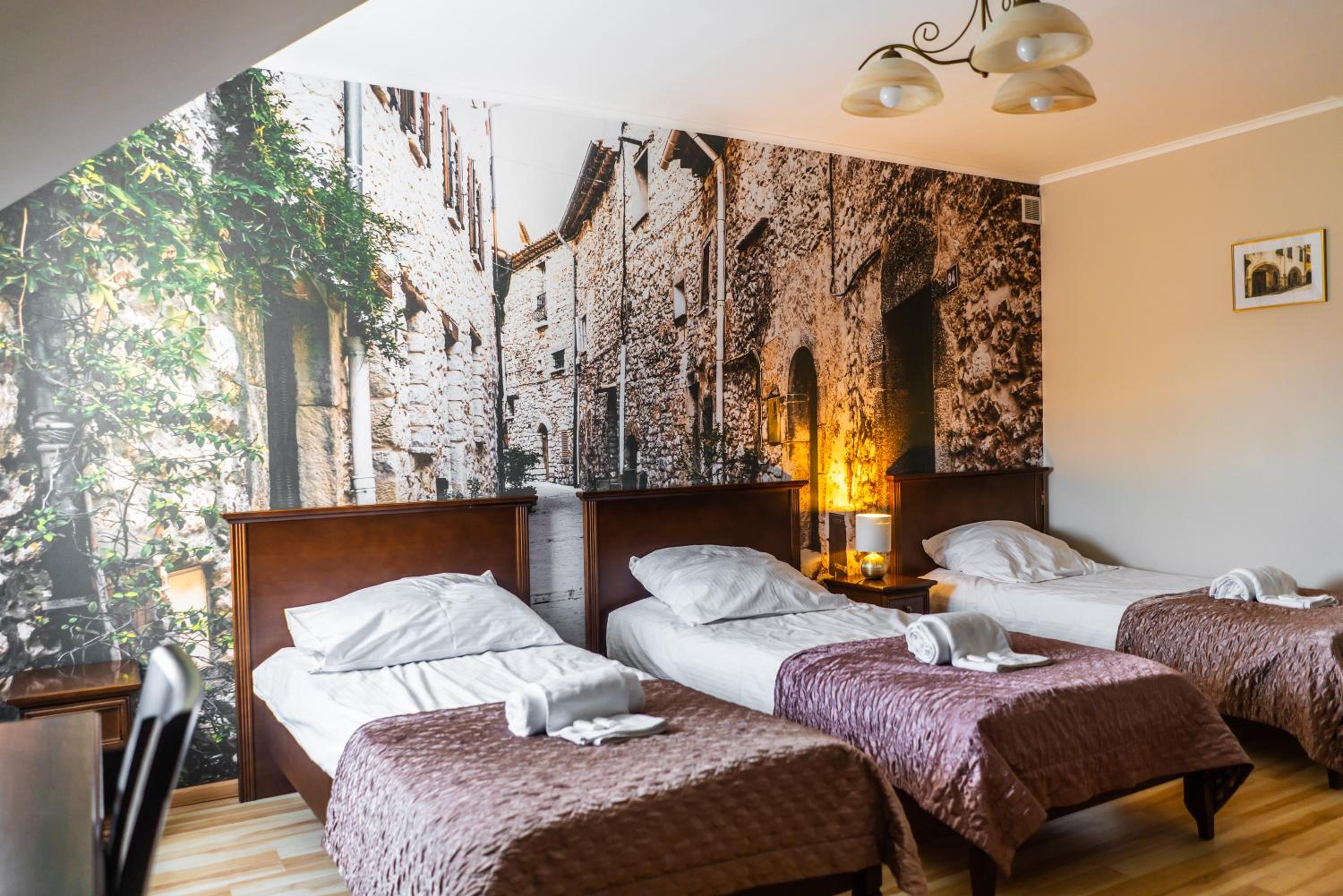 Triple Room - Photo 5