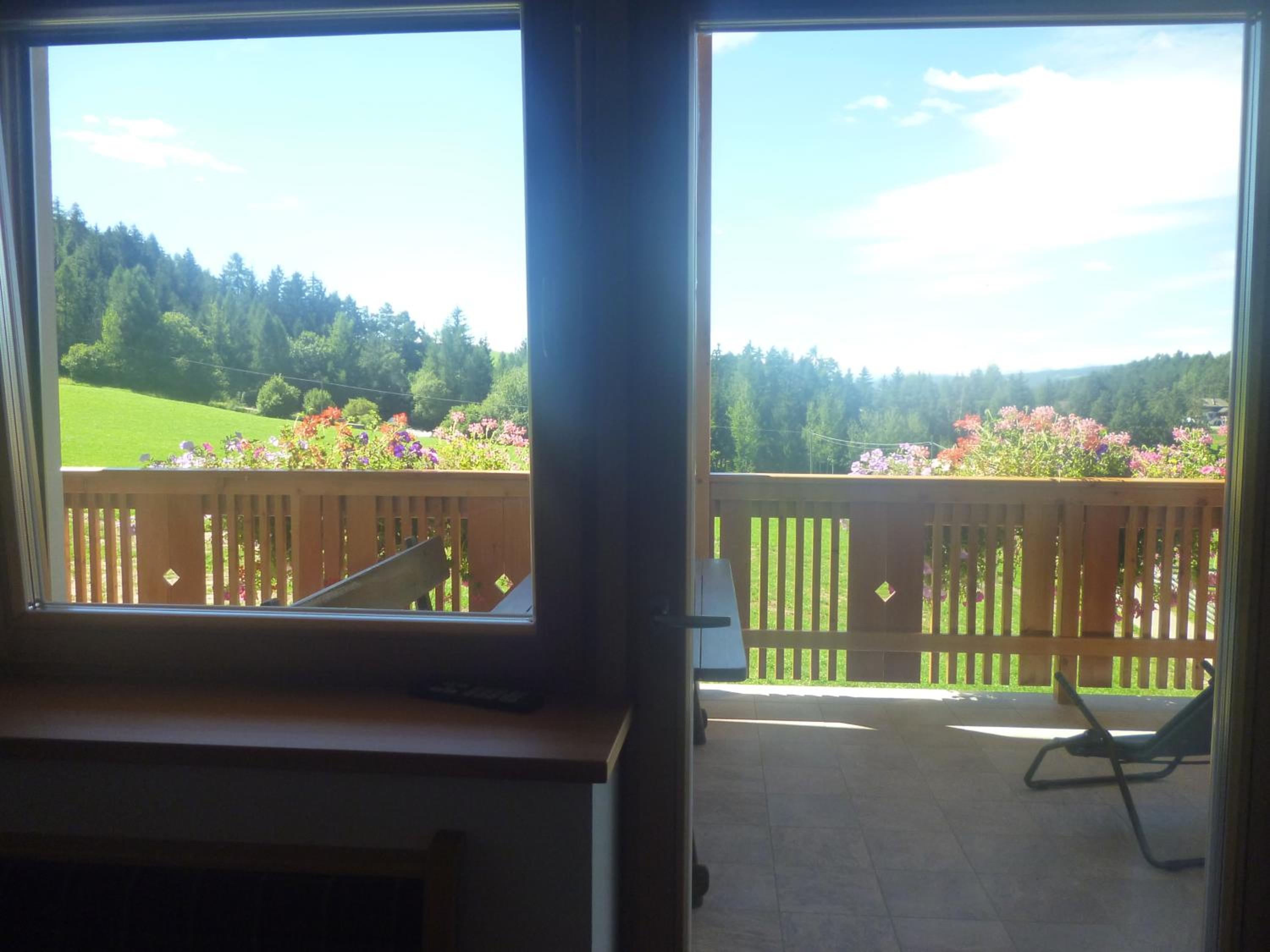 Two-Bedroom Apartment - Split Level - Alex photo 3
