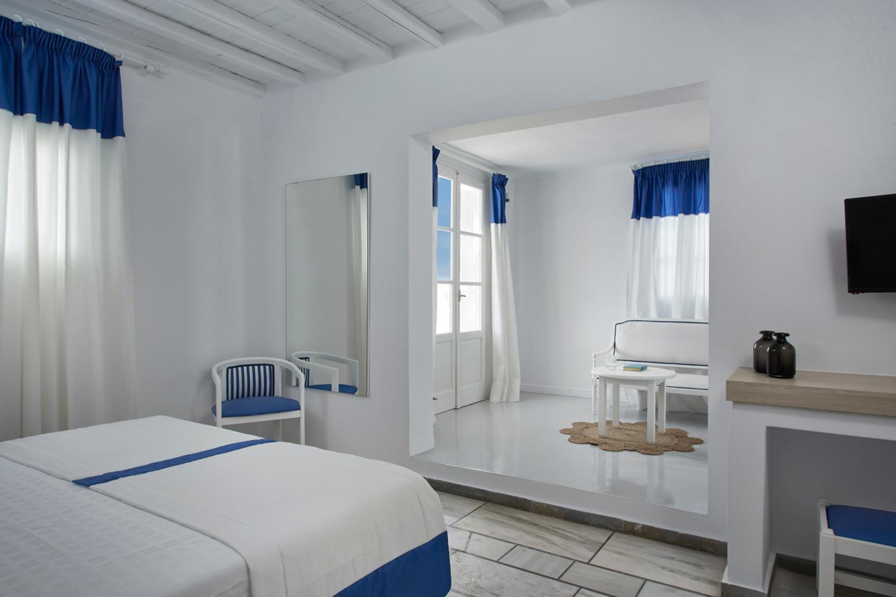Honeymoon Suite Sea View With Outdoor Jet Tub