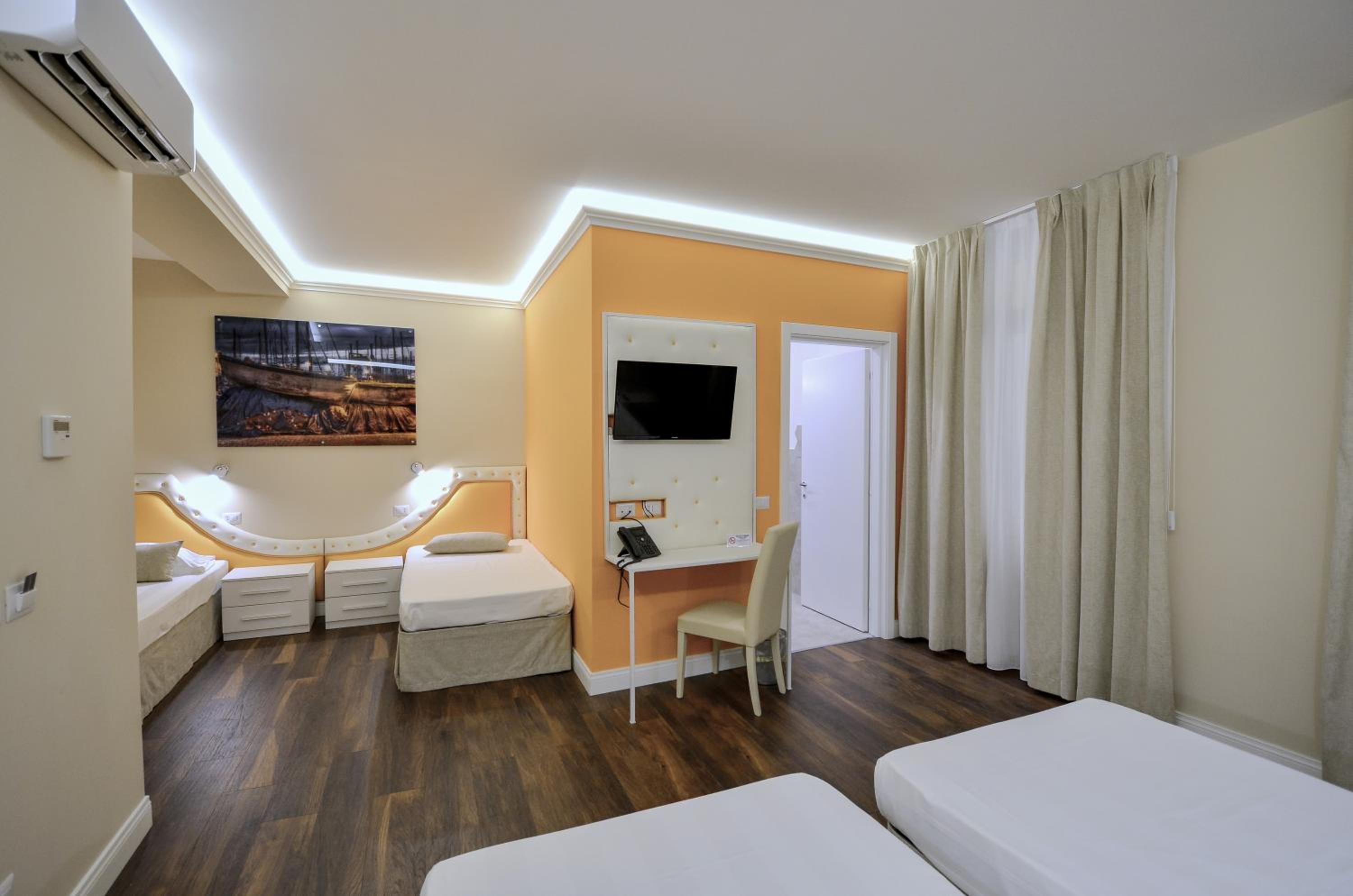 Comfort Quadruple Room photo 1