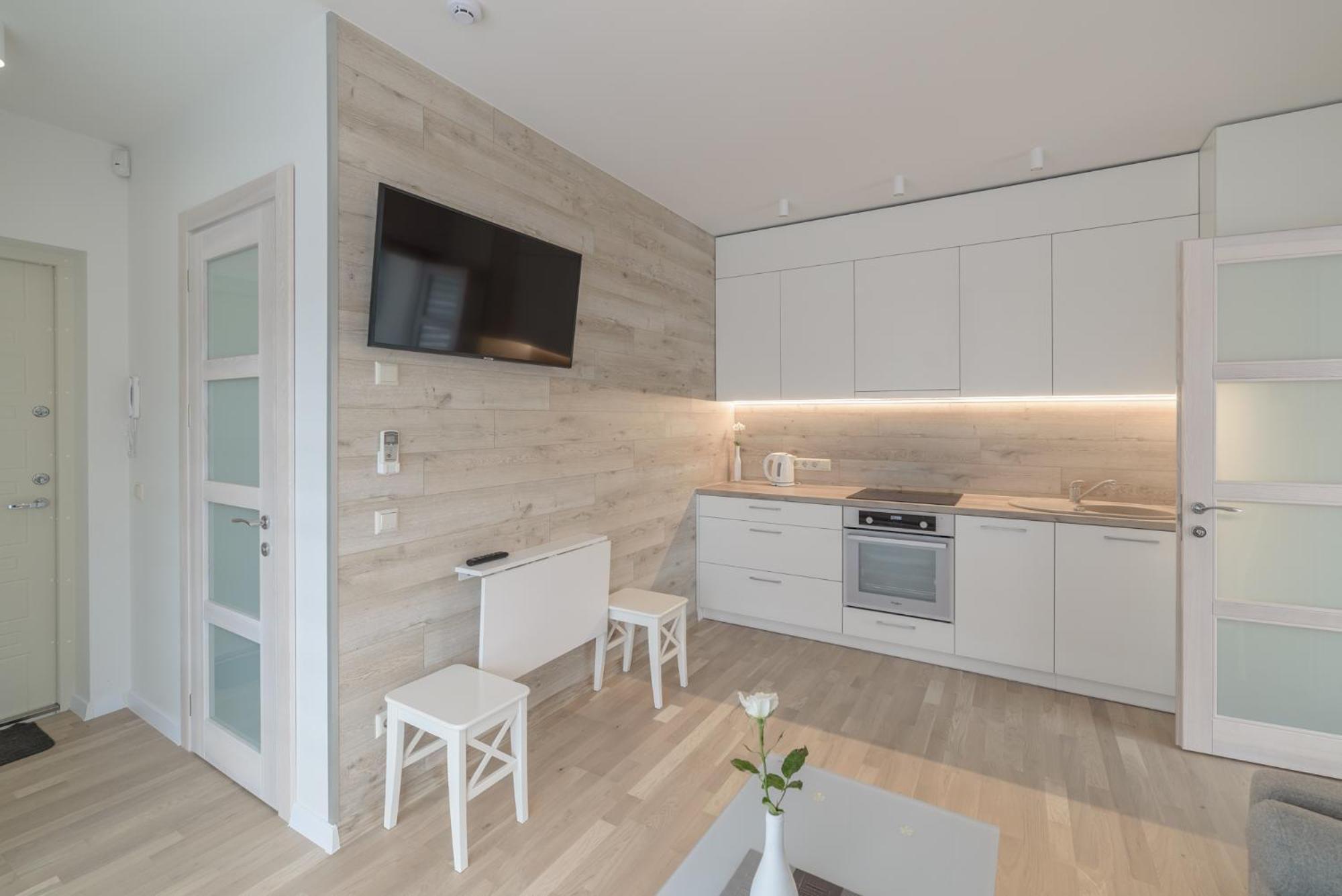Apartment with Terrace photo 2