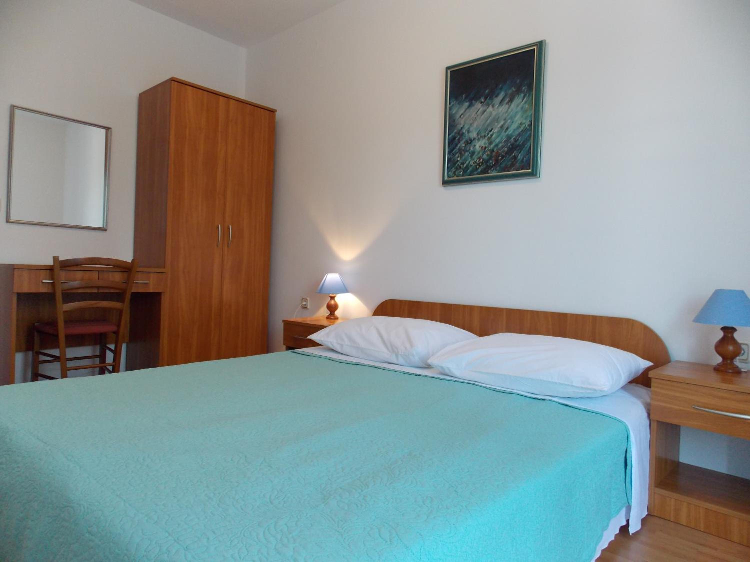 Apartment with Mountain View photo 3