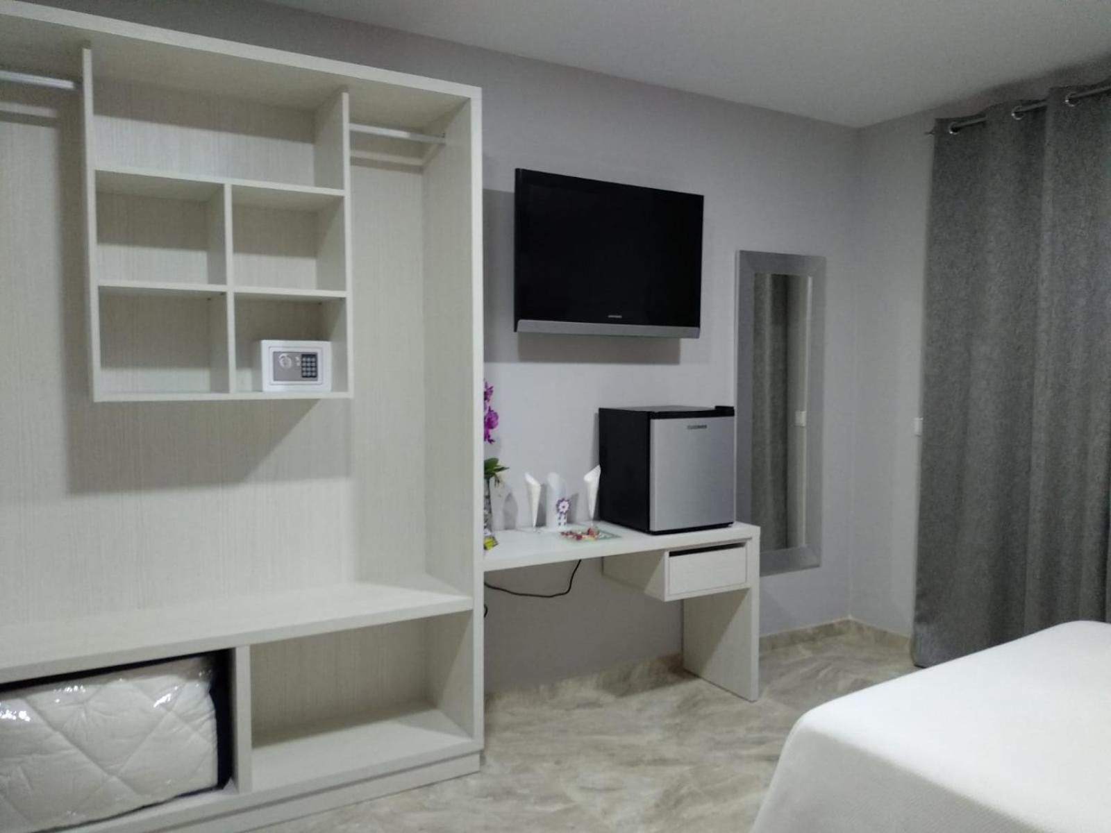 Queen Room with Spa Bath photo 3