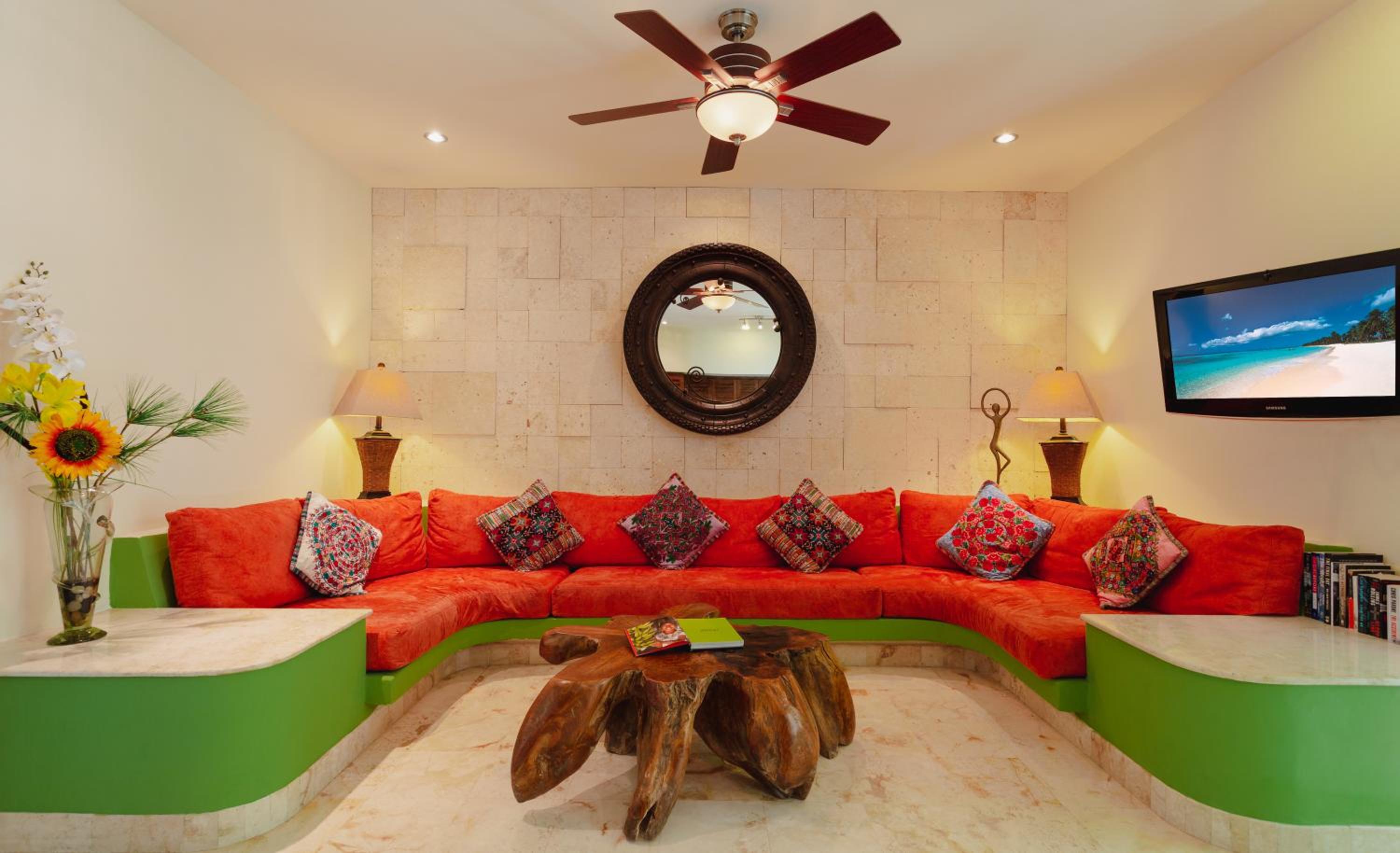 Two-Bedroom Apartment - Photo 2