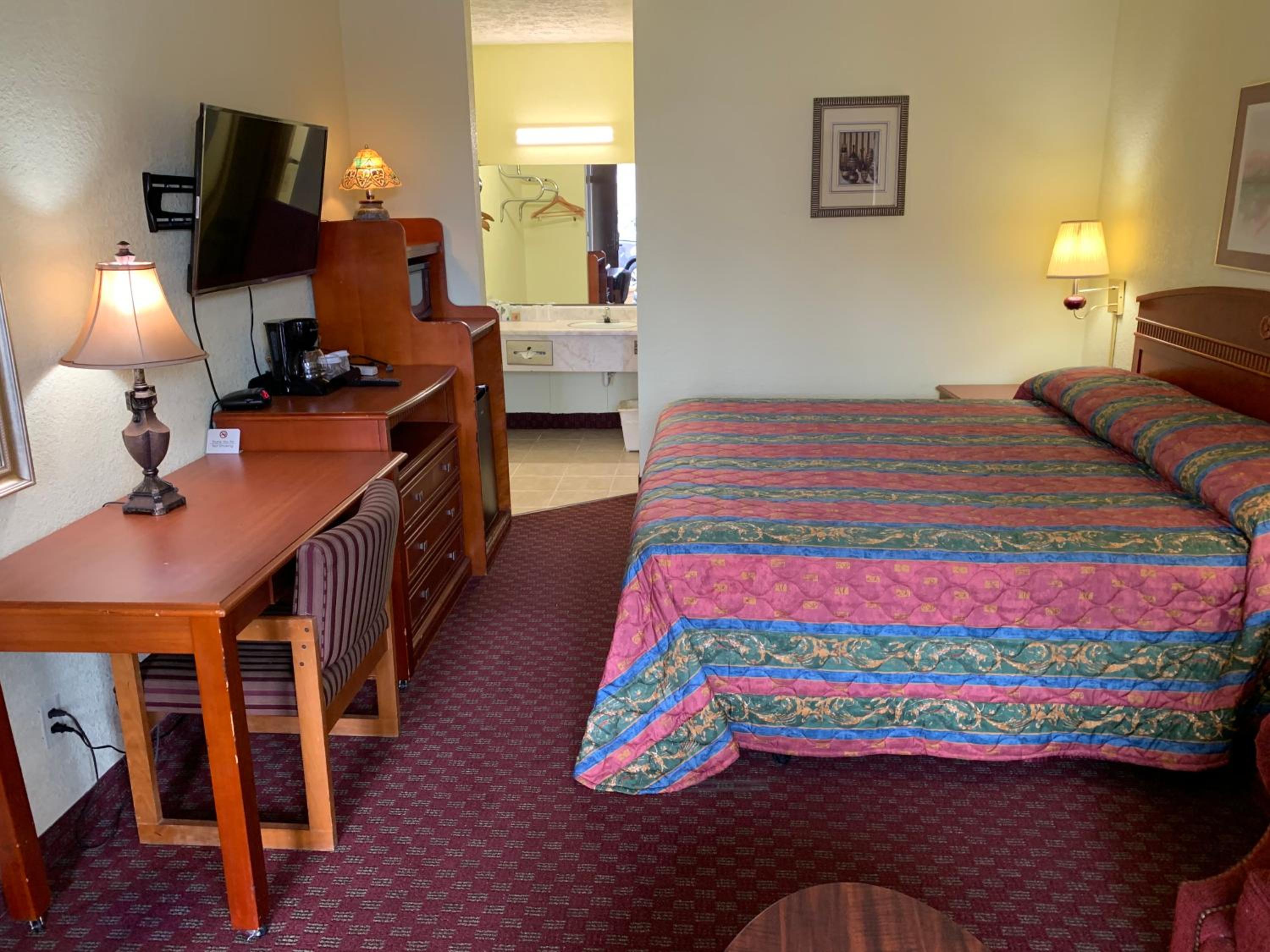 Standard King Room
