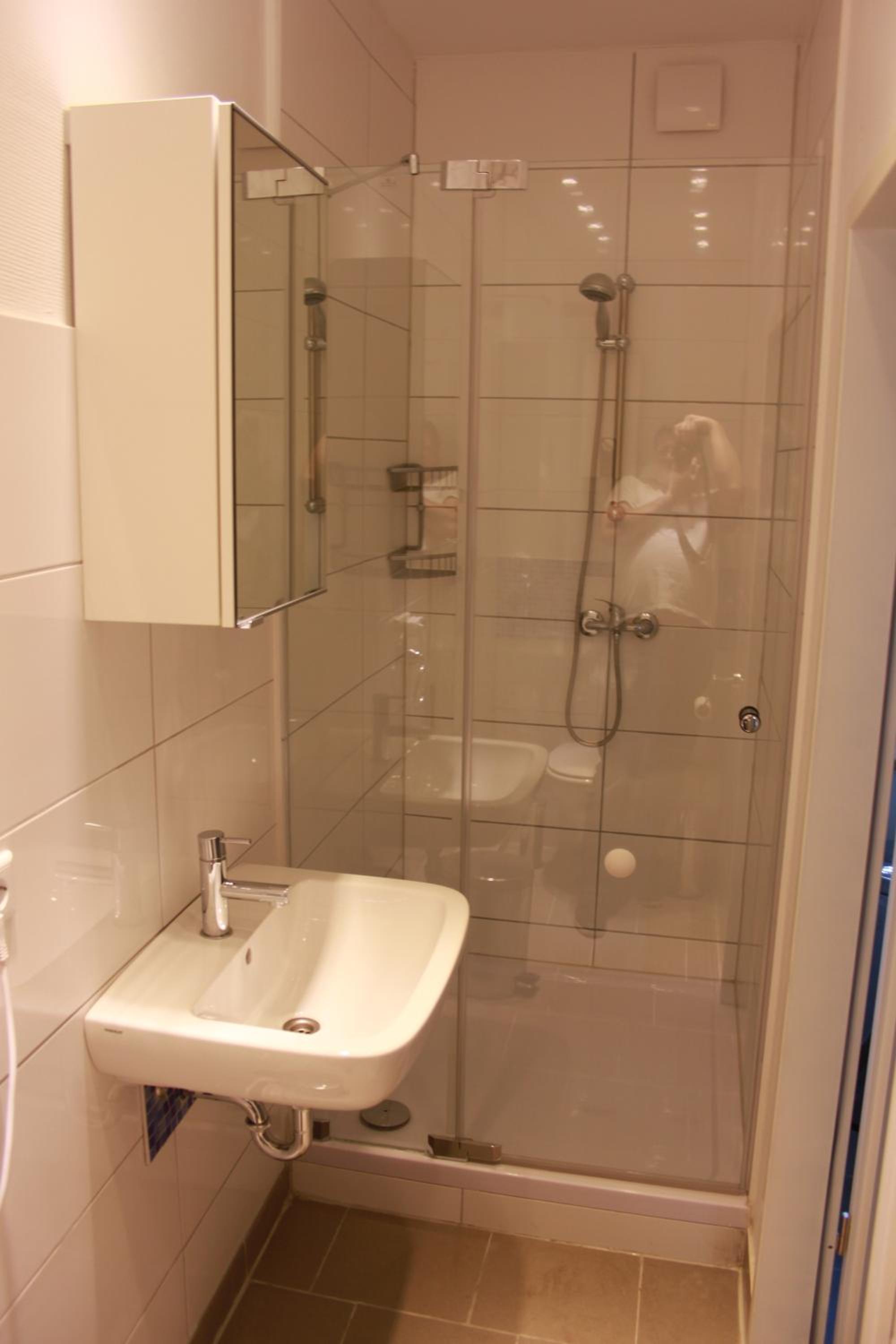 Apartment - Ground Floor photo 3