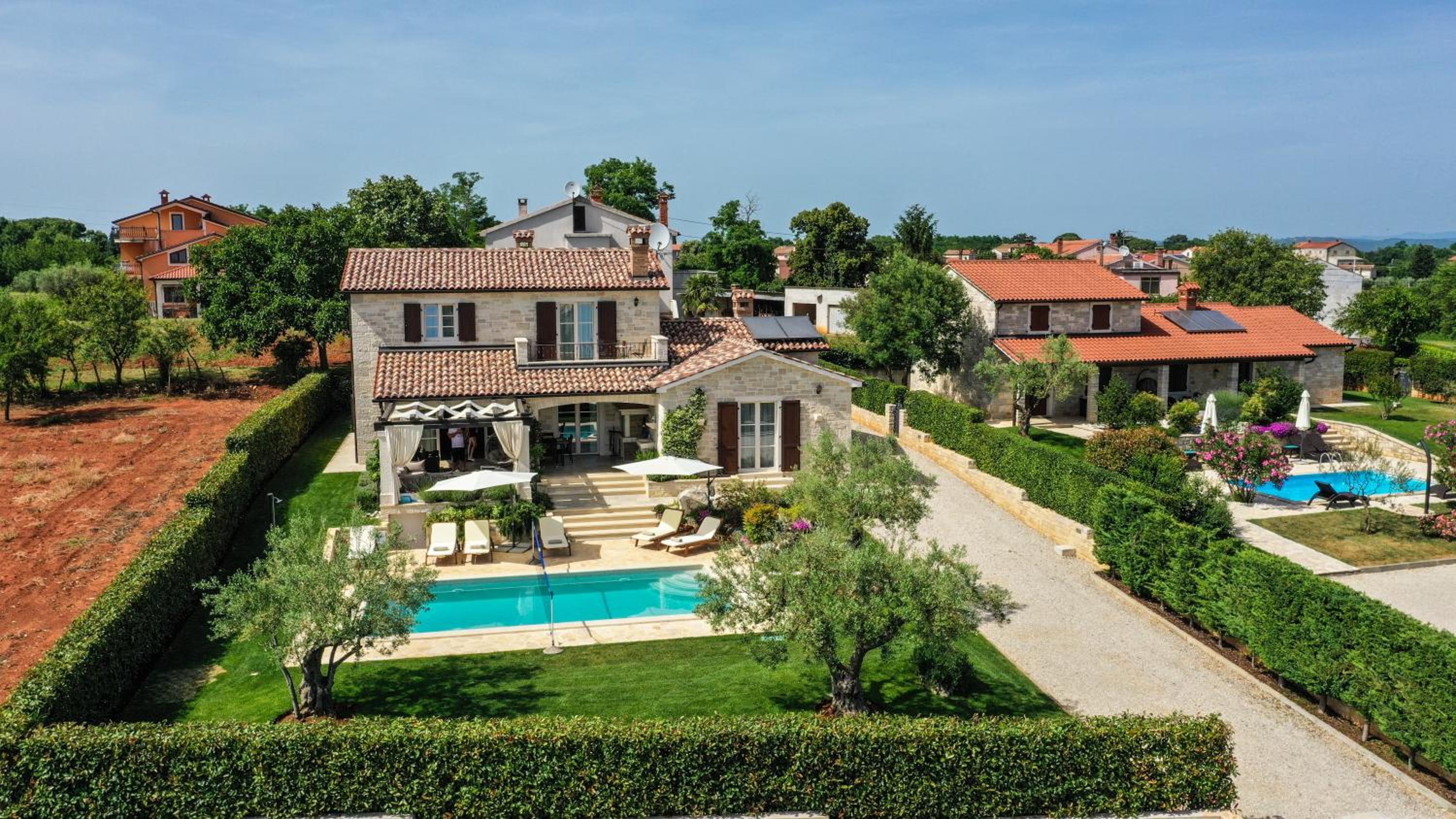 Villa with Private Pool photo 3