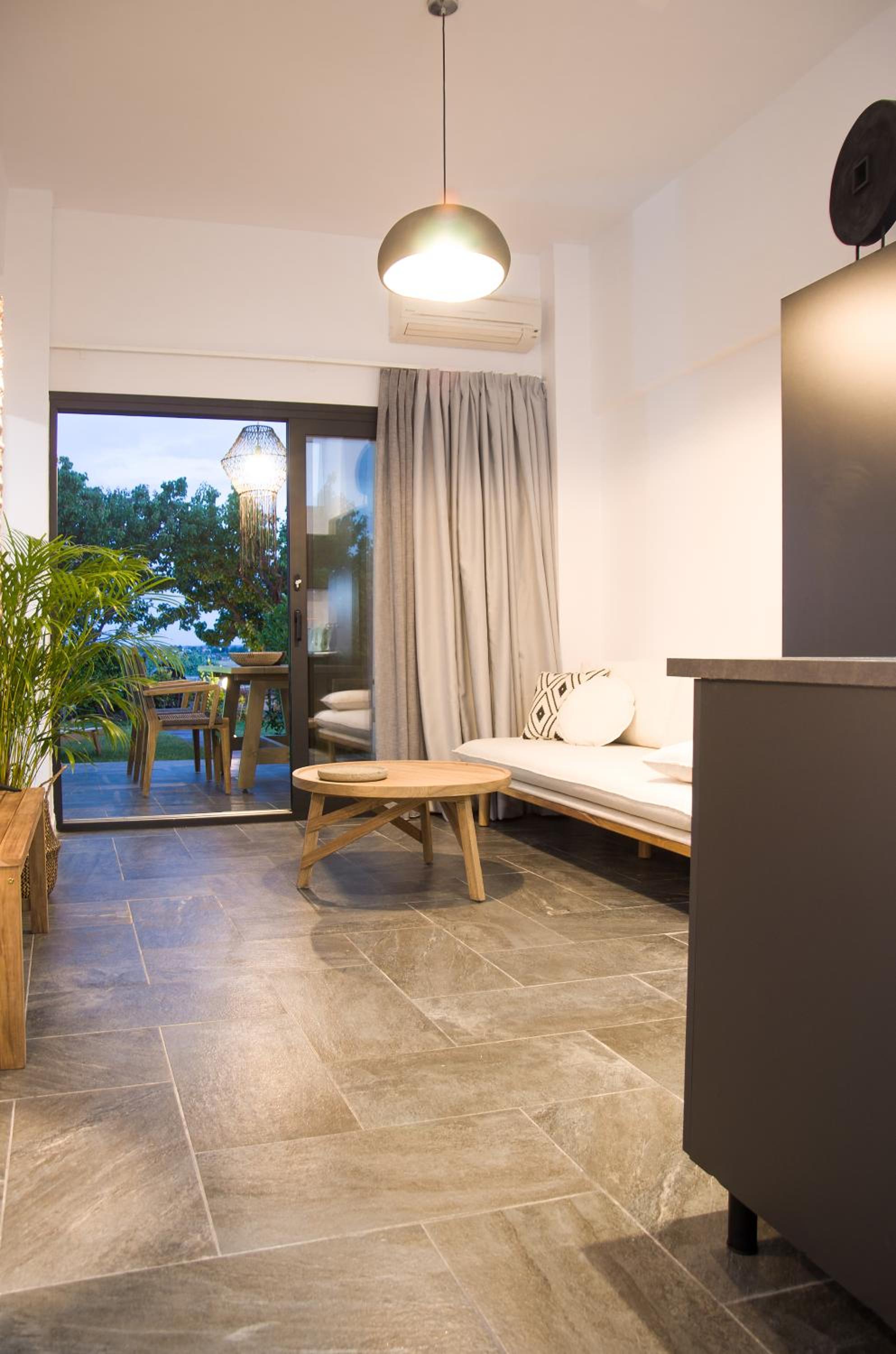 Two-Bedroom Suite with Private Pool (2)