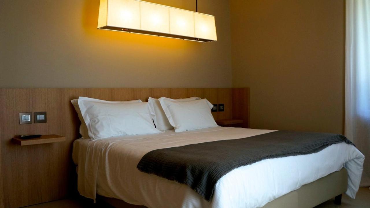 Double or Twin Room - Photo 1