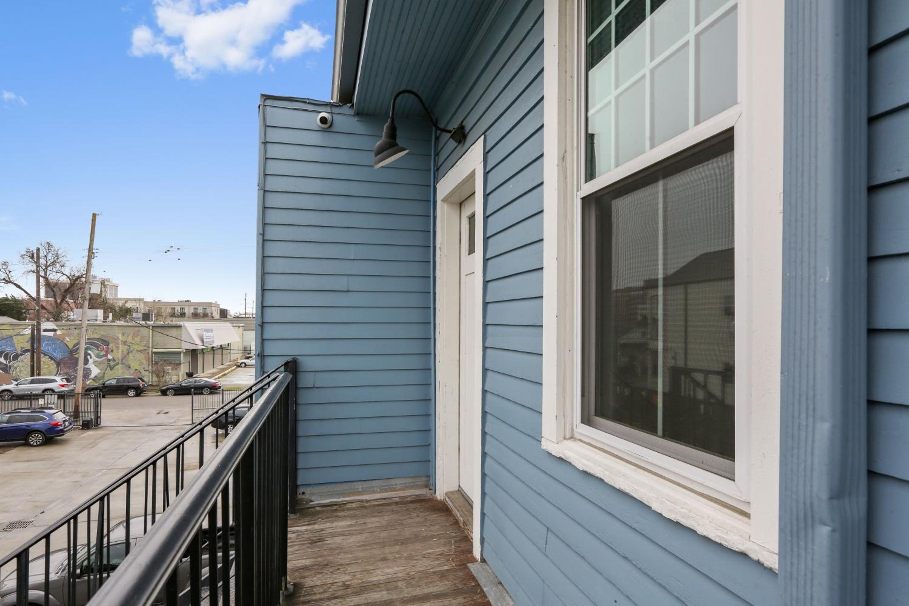 Three-Bedroom Apartment - Photo 21