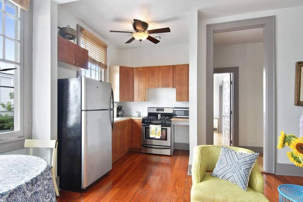 Two-Bedroom Apartment - Photo 2