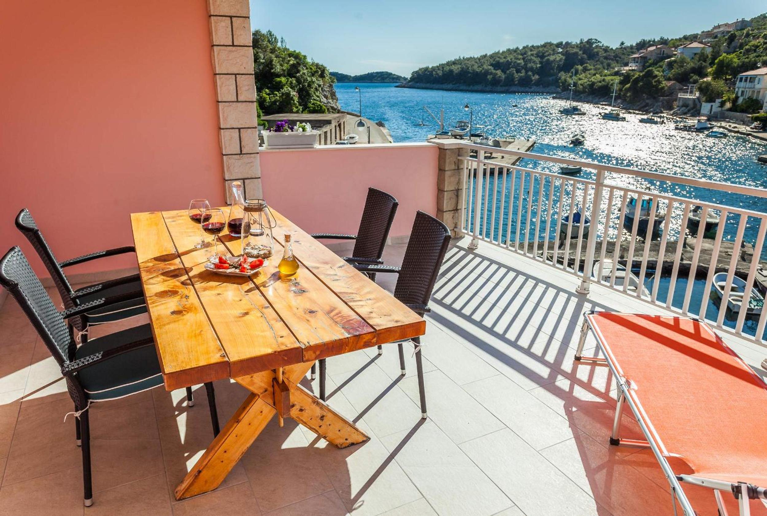 Apartment with Terrace