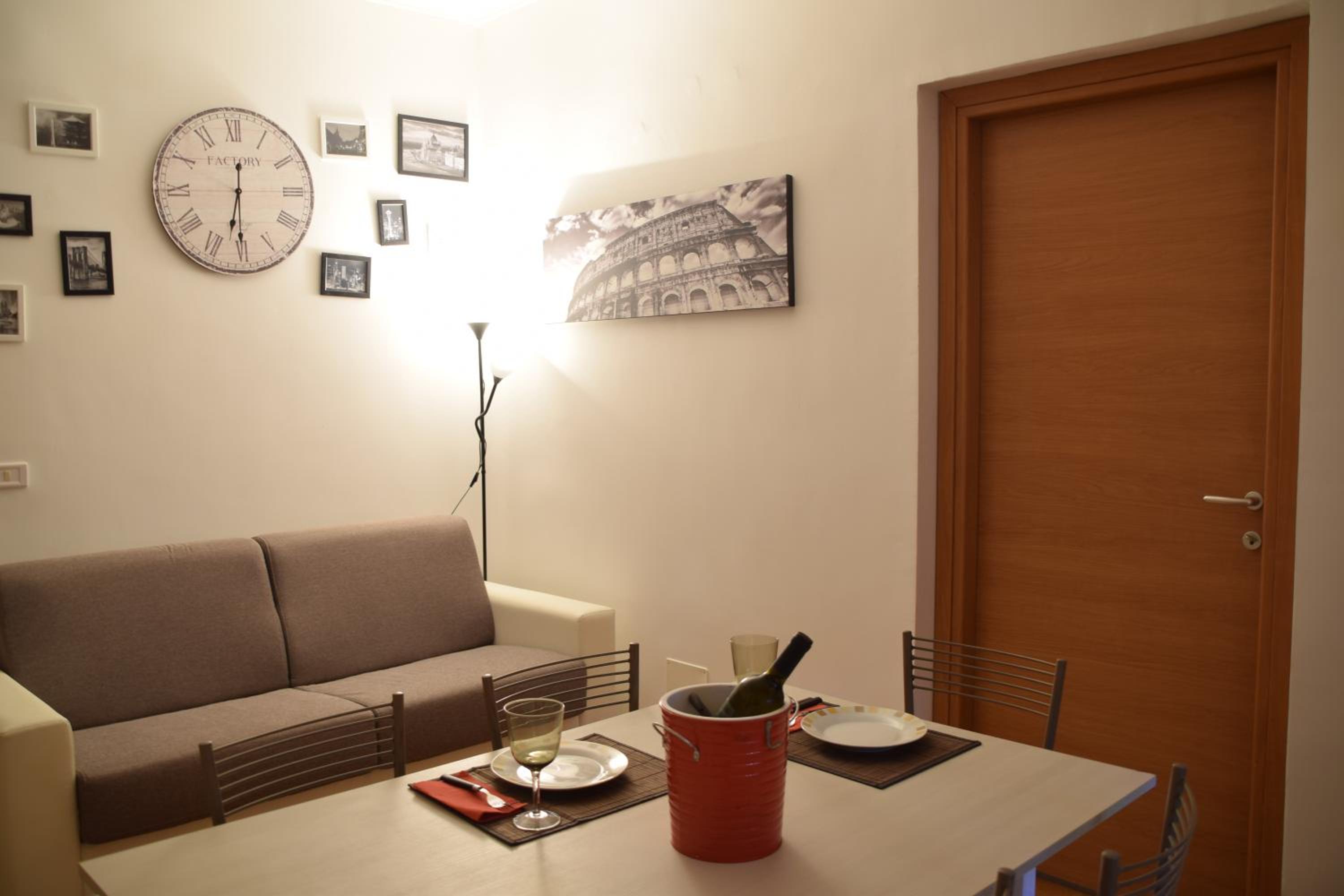 Three-Bedroom Apartment - Photo 18