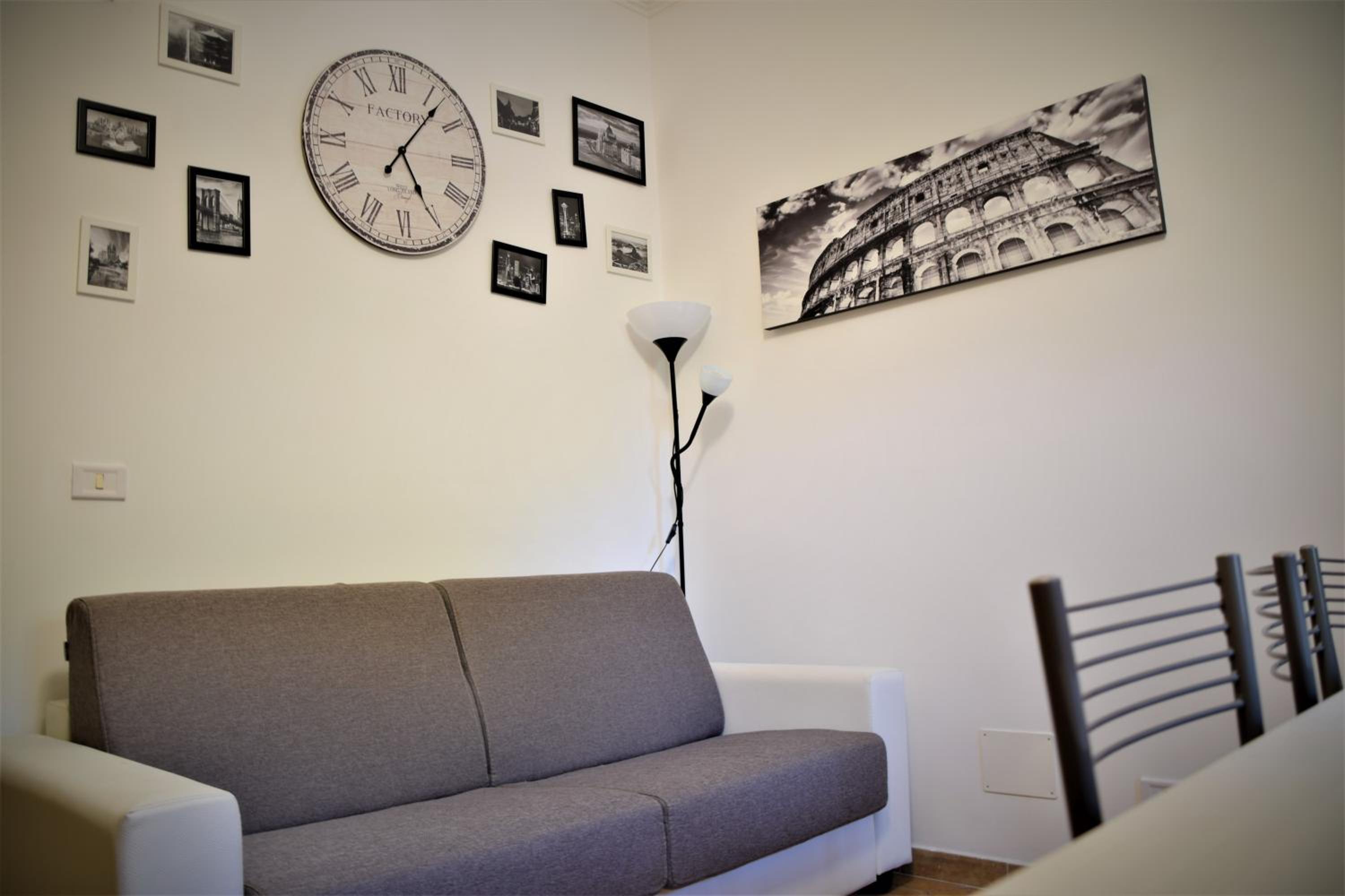 Three-Bedroom Apartment - Photo 30