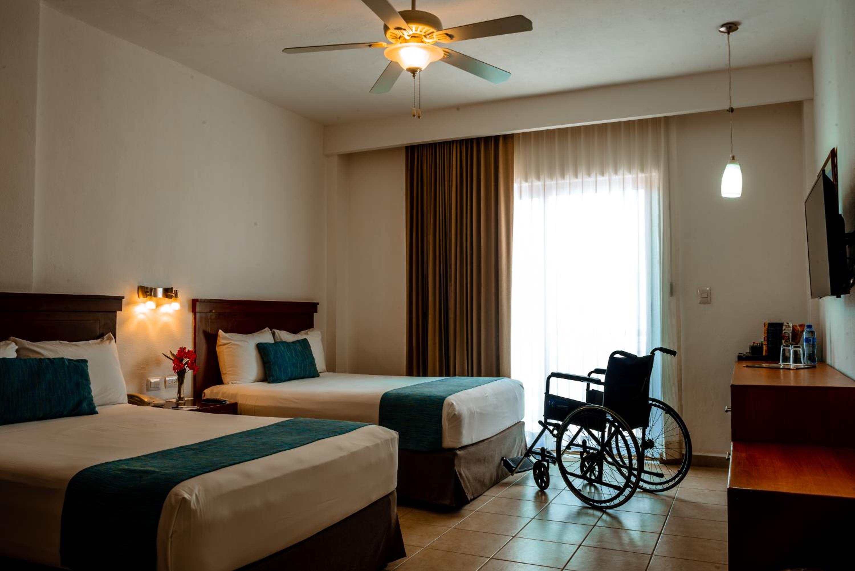 Superior Deluxe Room with Mini Refrigerator and Garden View, 2 double beds