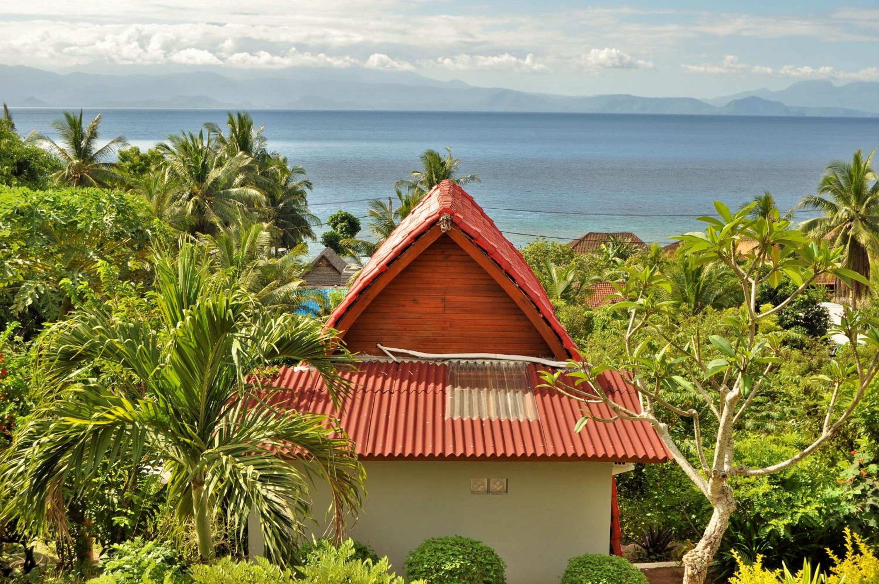 Deluxe Twin Bungalow with Ocean and Agung Mount View - Photo 37